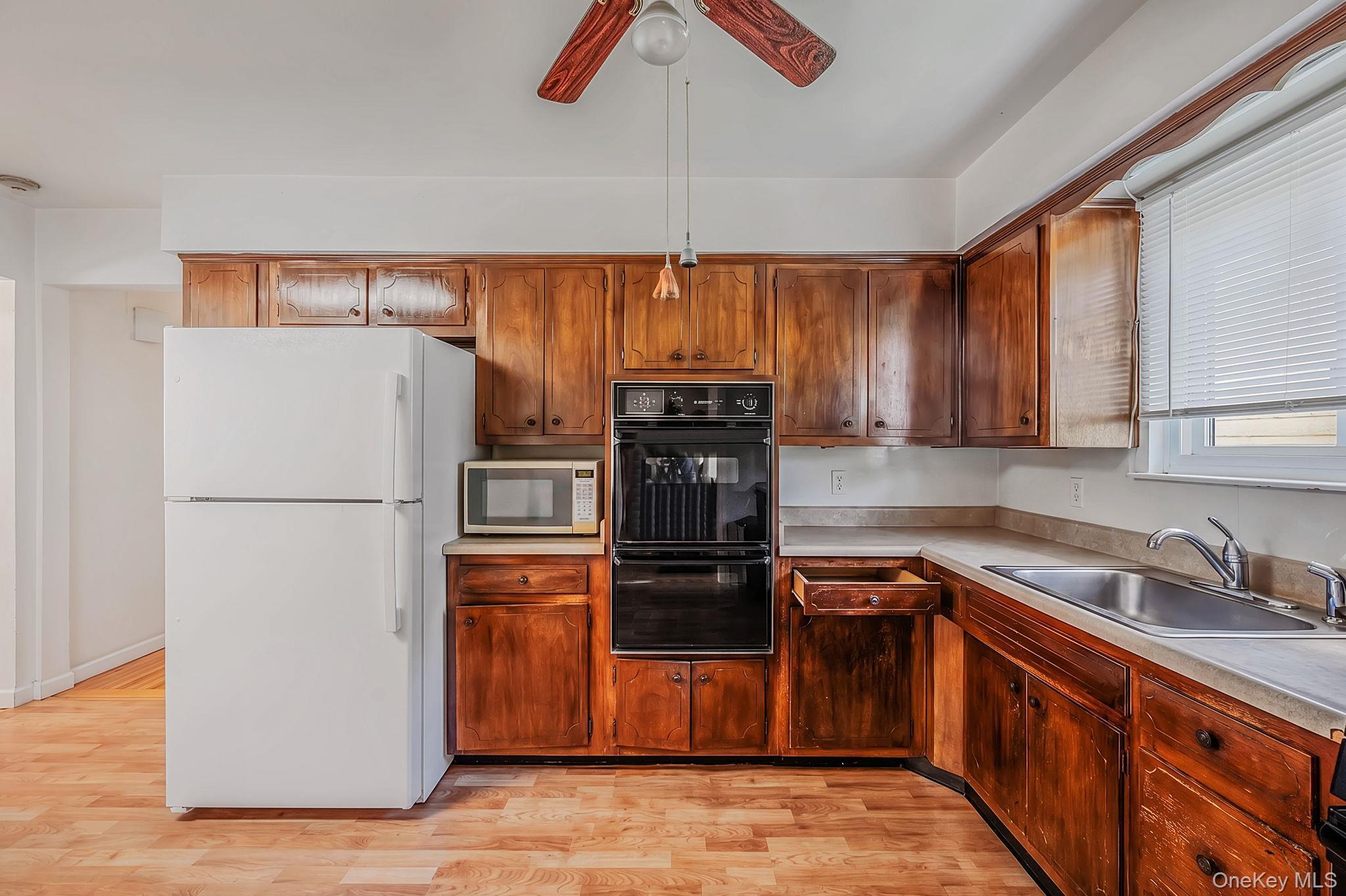 Single Family 27th Avenue  Queens, NY 11354, MLS-1013162-28