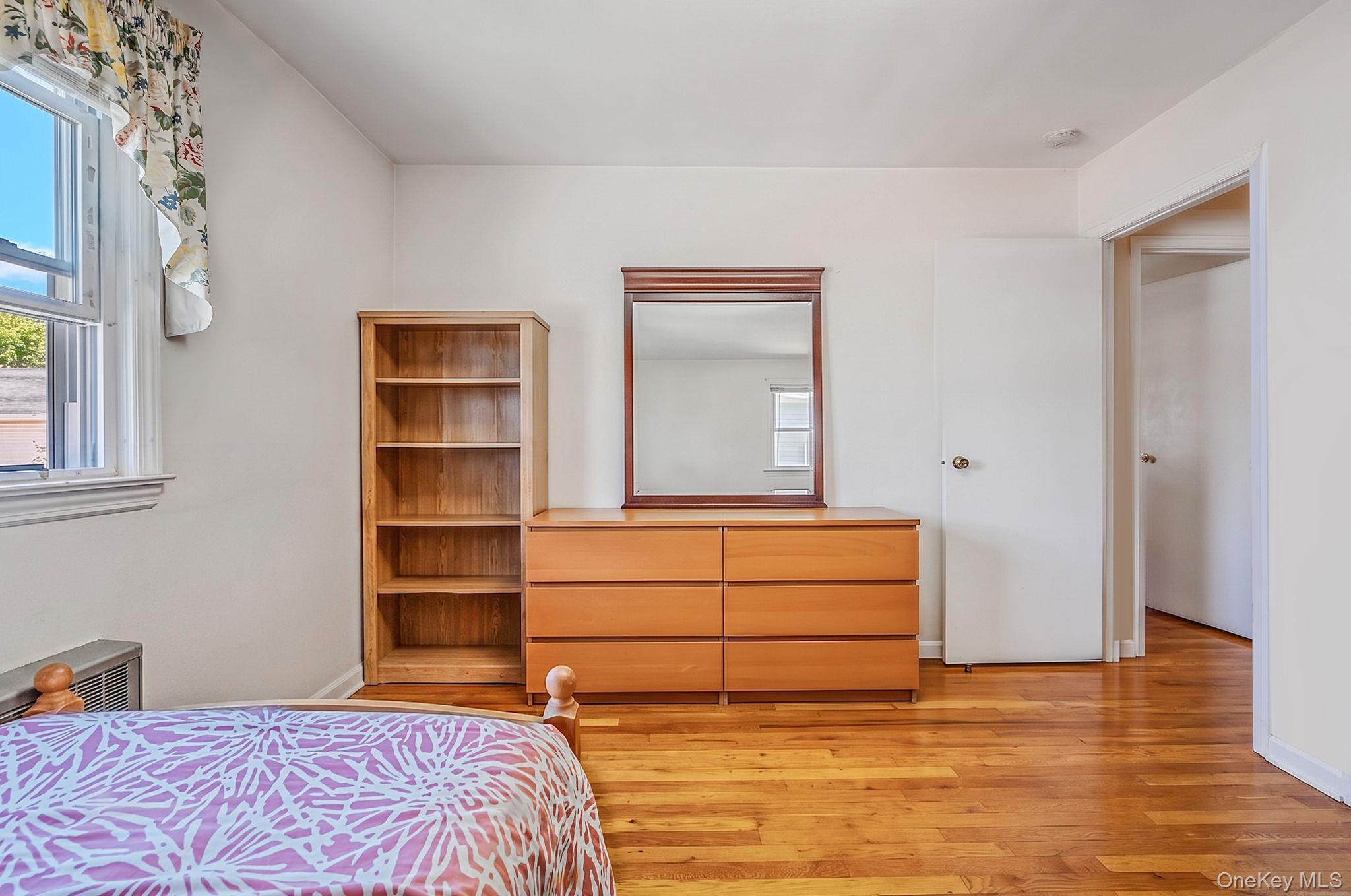 Single Family 27th Avenue  Queens, NY 11354, MLS-1013162-36