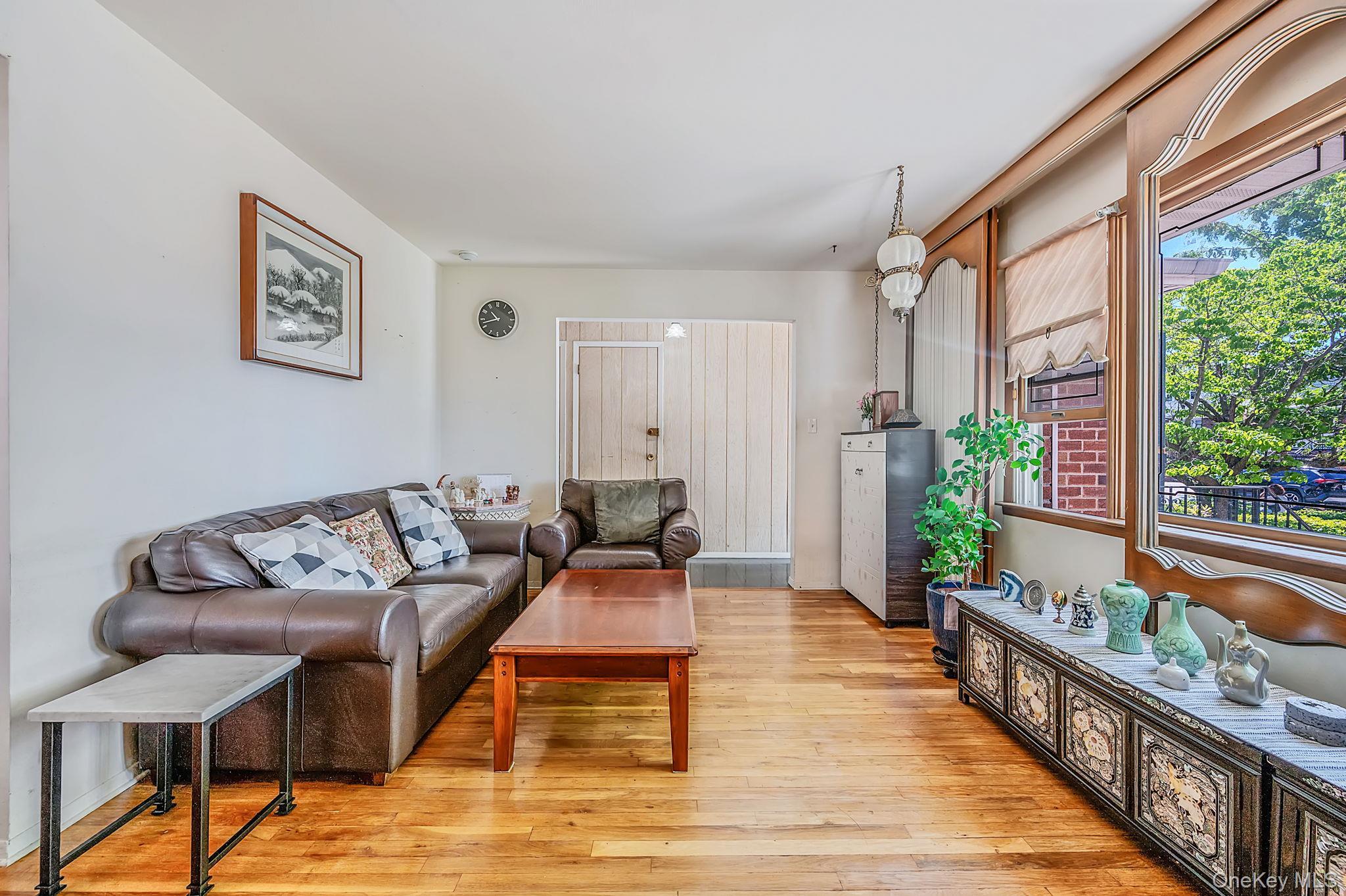 Single Family 27th Avenue  Queens, NY 11354, MLS-1013162-5