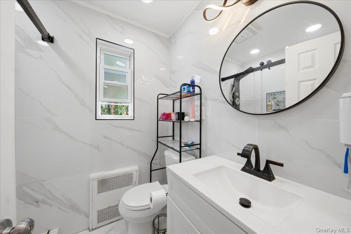 Single Family Defoe Queens, NY 11413, MLS-1013174-9