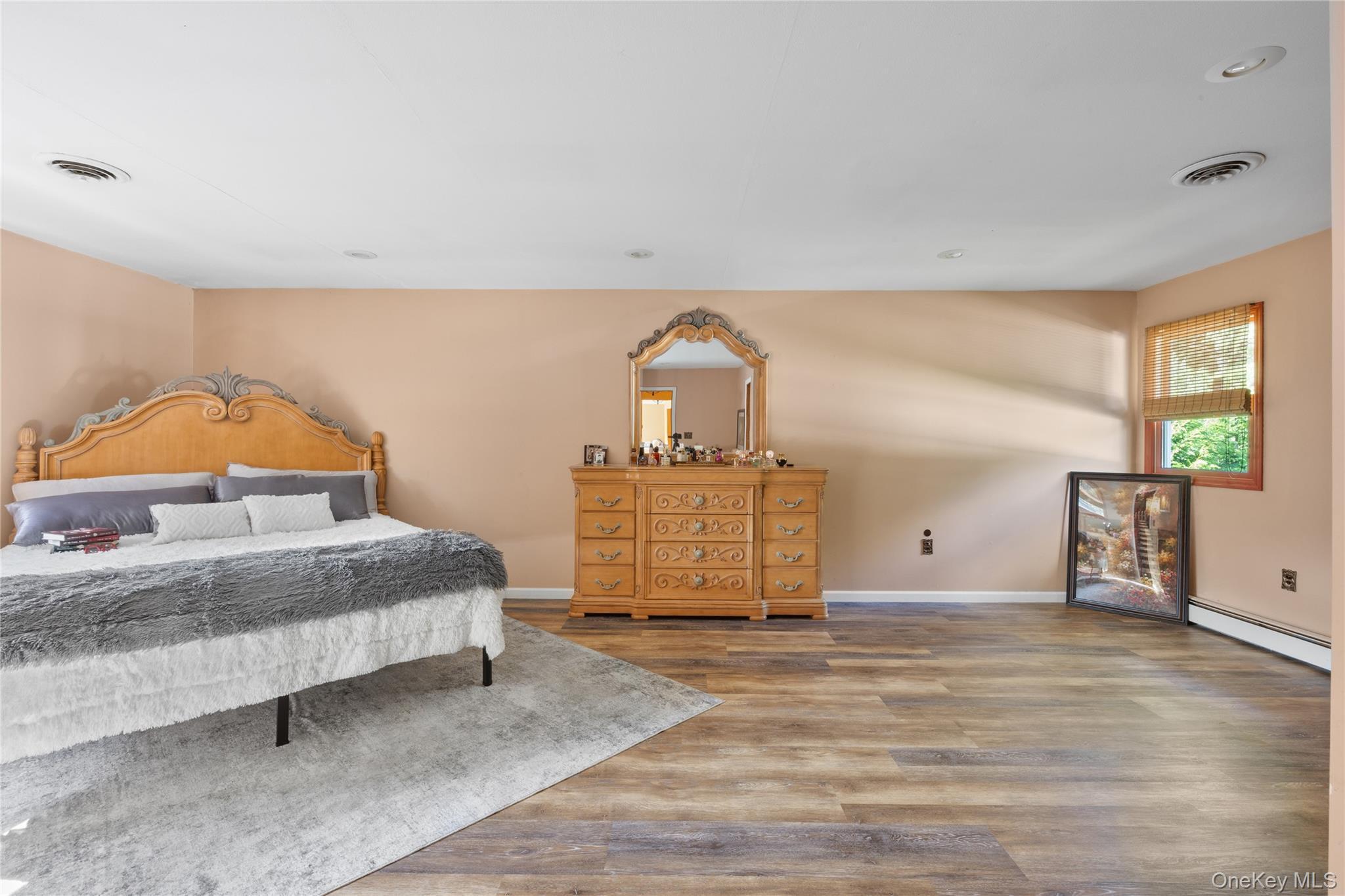 Single Family Brunswick Road Suffolk County, NY 11779, MLS-1013178-13