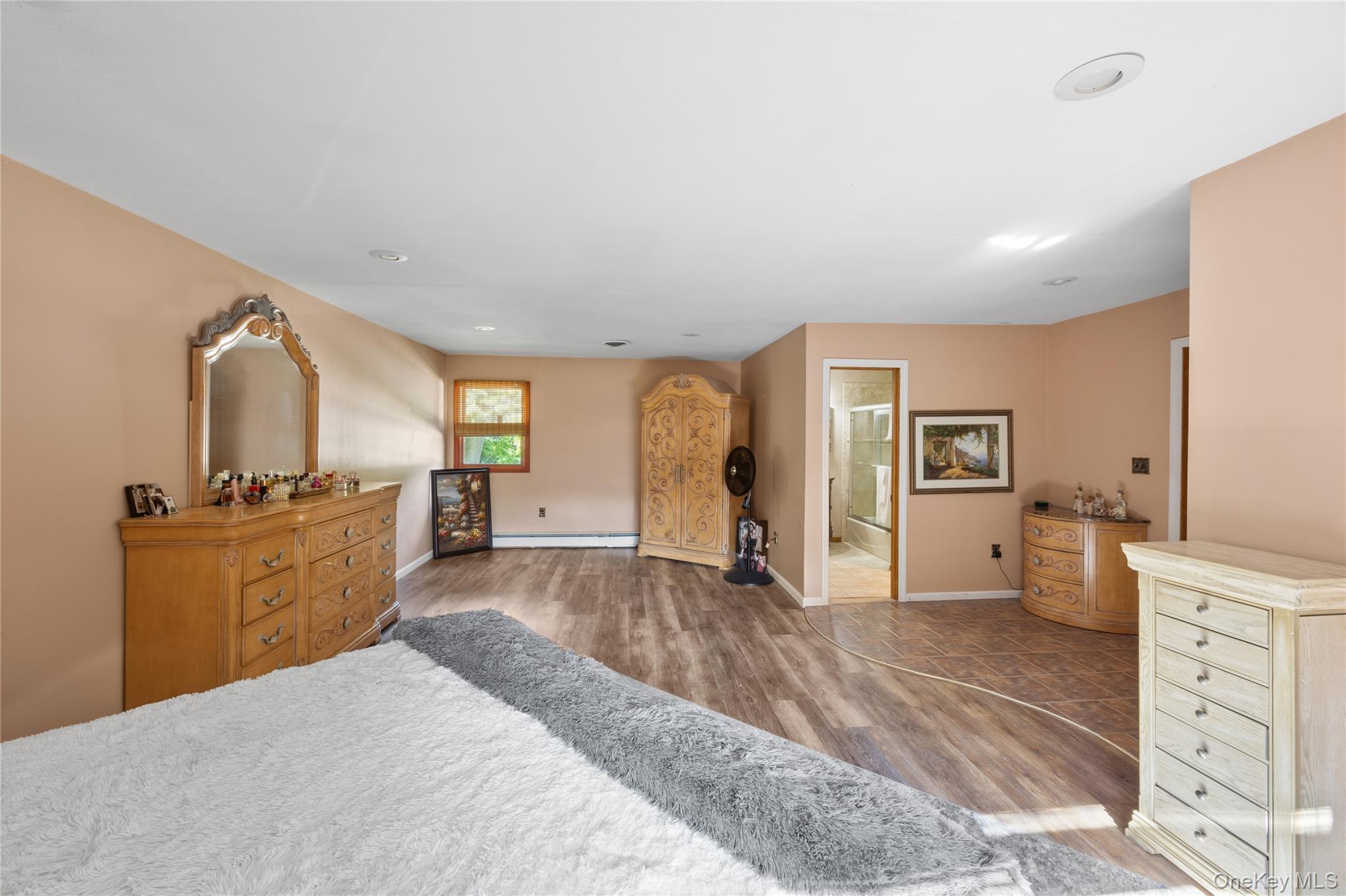 Single Family Brunswick Road Suffolk County, NY 11779, MLS-1013178-14
