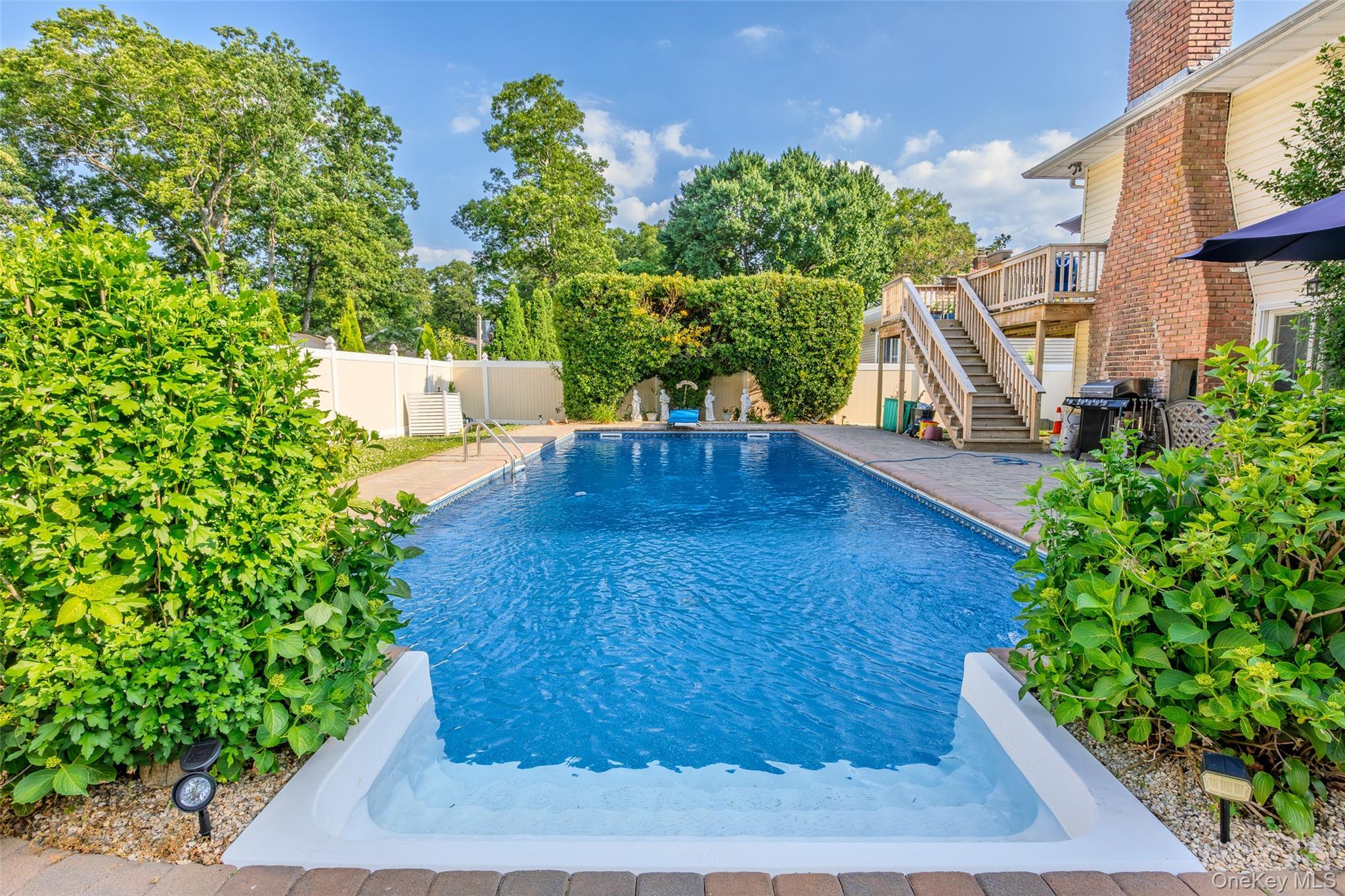 Single Family Brunswick Road Suffolk County, NY 11779, MLS-1013178-34