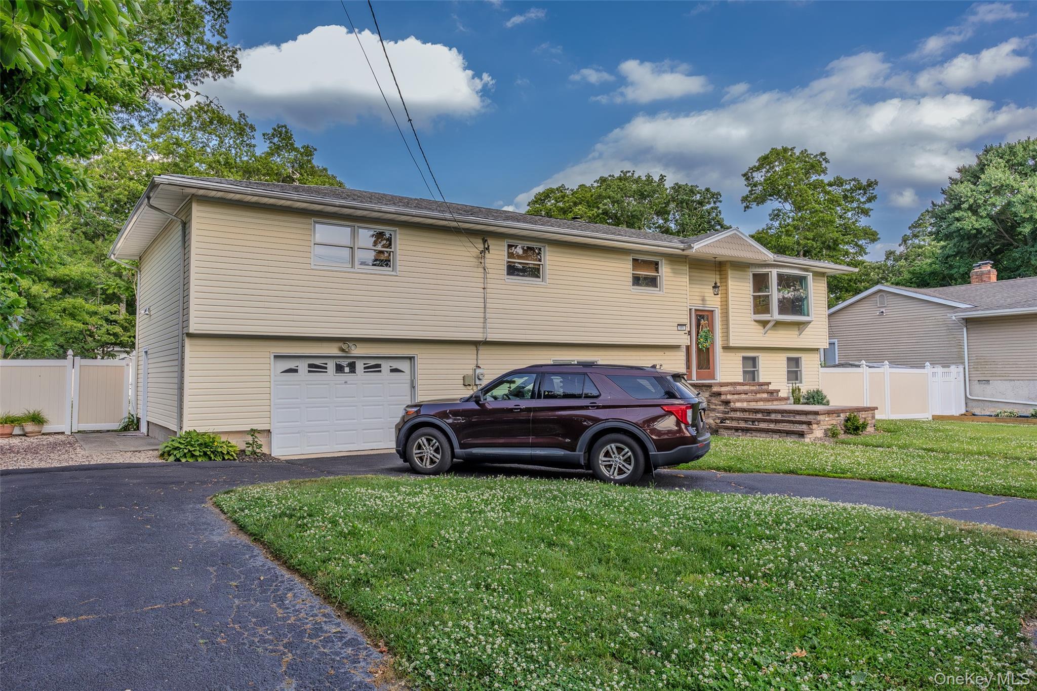 Single Family Brunswick Road Suffolk County, NY 11779, MLS-1013178-6