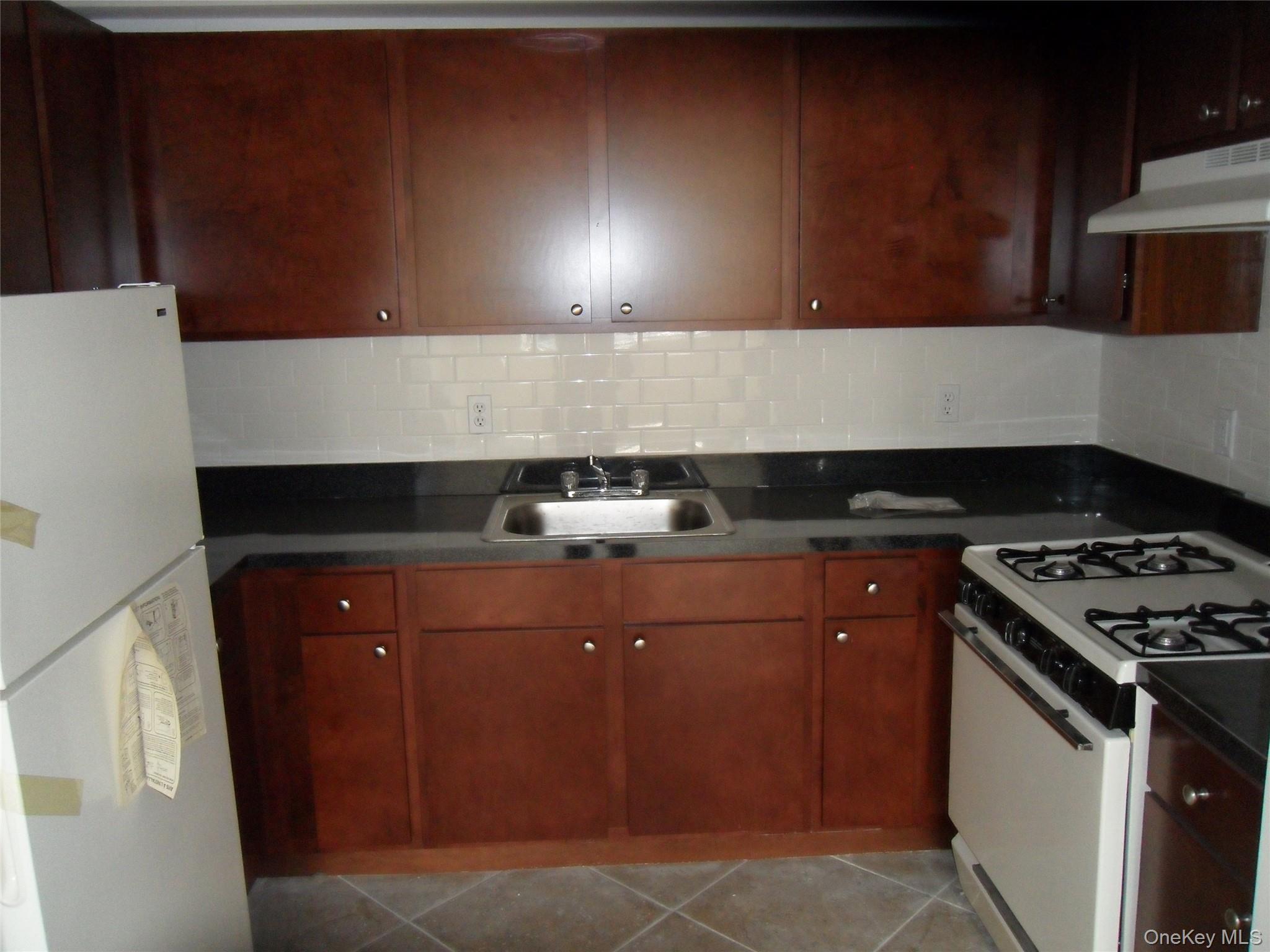 Commercial Sale E 214th Street Bronx, NY 10467, MLS-1013187-15