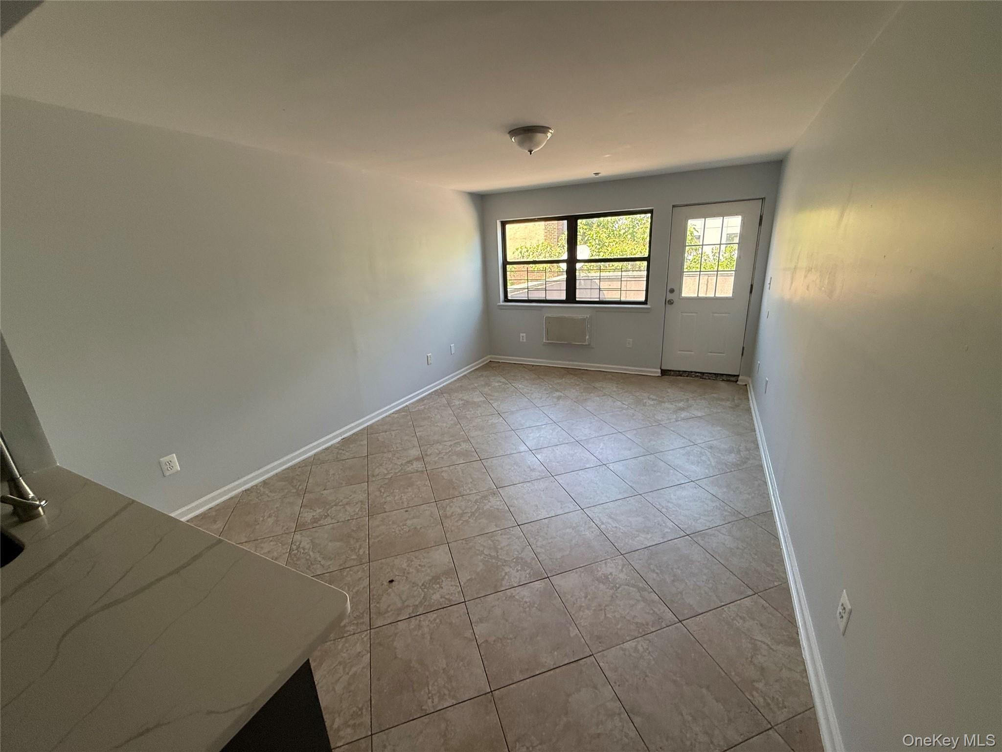 Commercial Sale E 214th Street Bronx, NY 10467, MLS-1013187-7