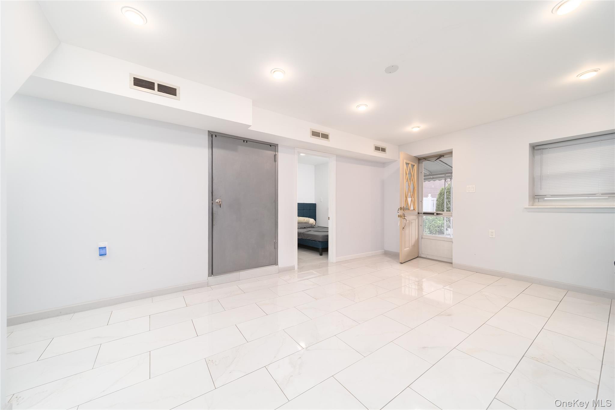Single Family 62nd Street Queens, NY 11378, MLS-1013189-13
