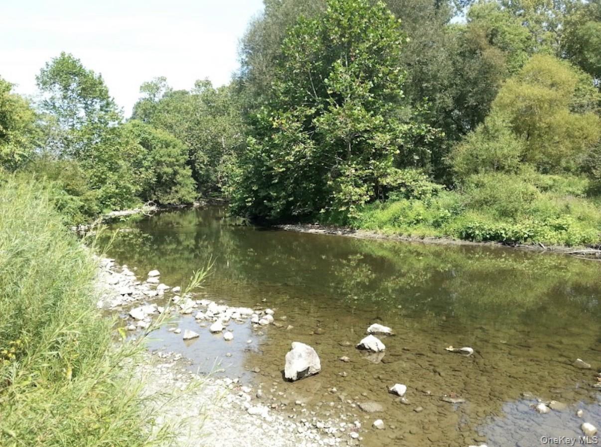 Single Family Greenvale Farms Road Dutchess County, NY 12603, MLS-1013214-16