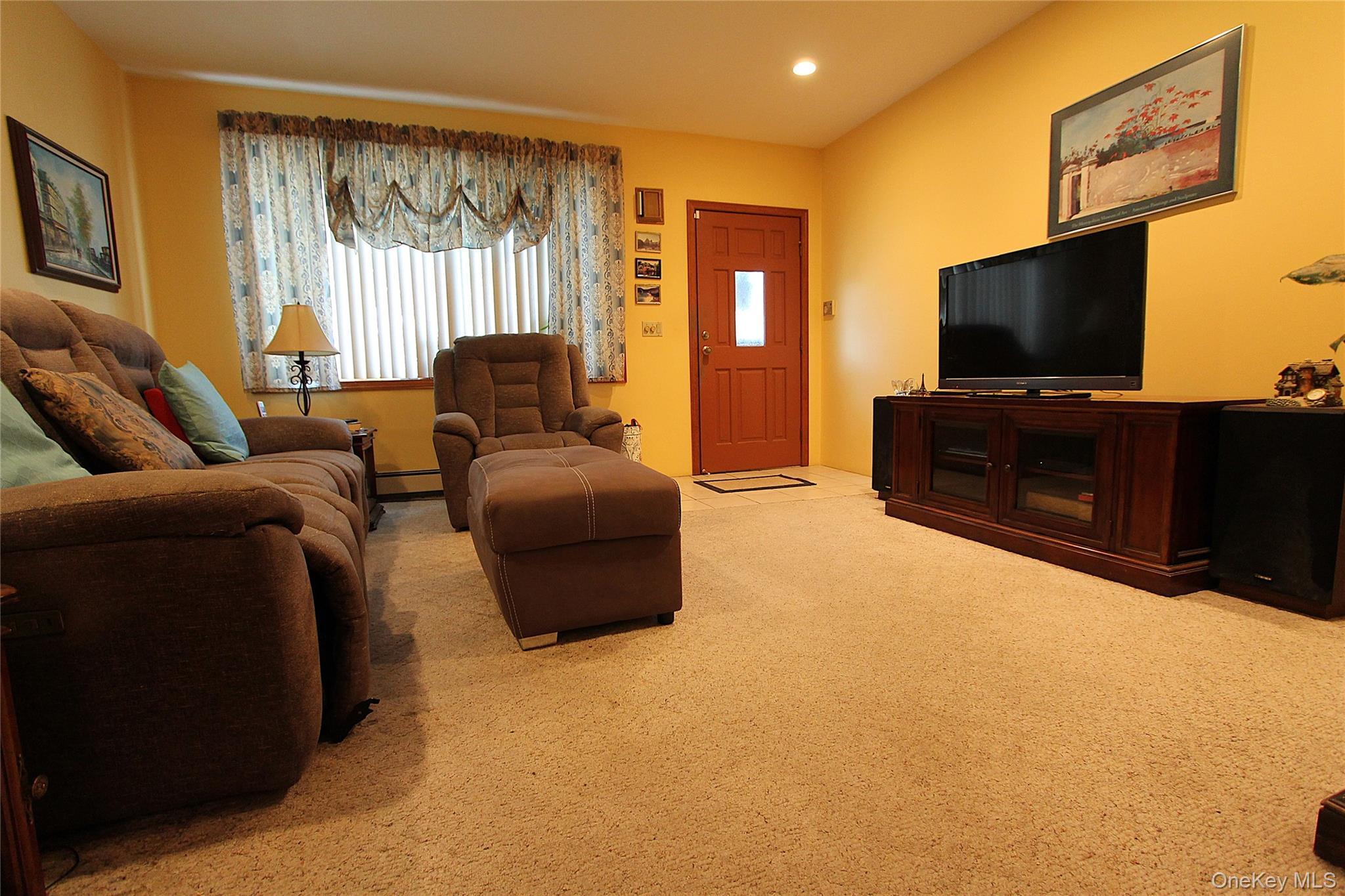 Single Family 66th Queens, NY 11379, MLS-1013232-5
