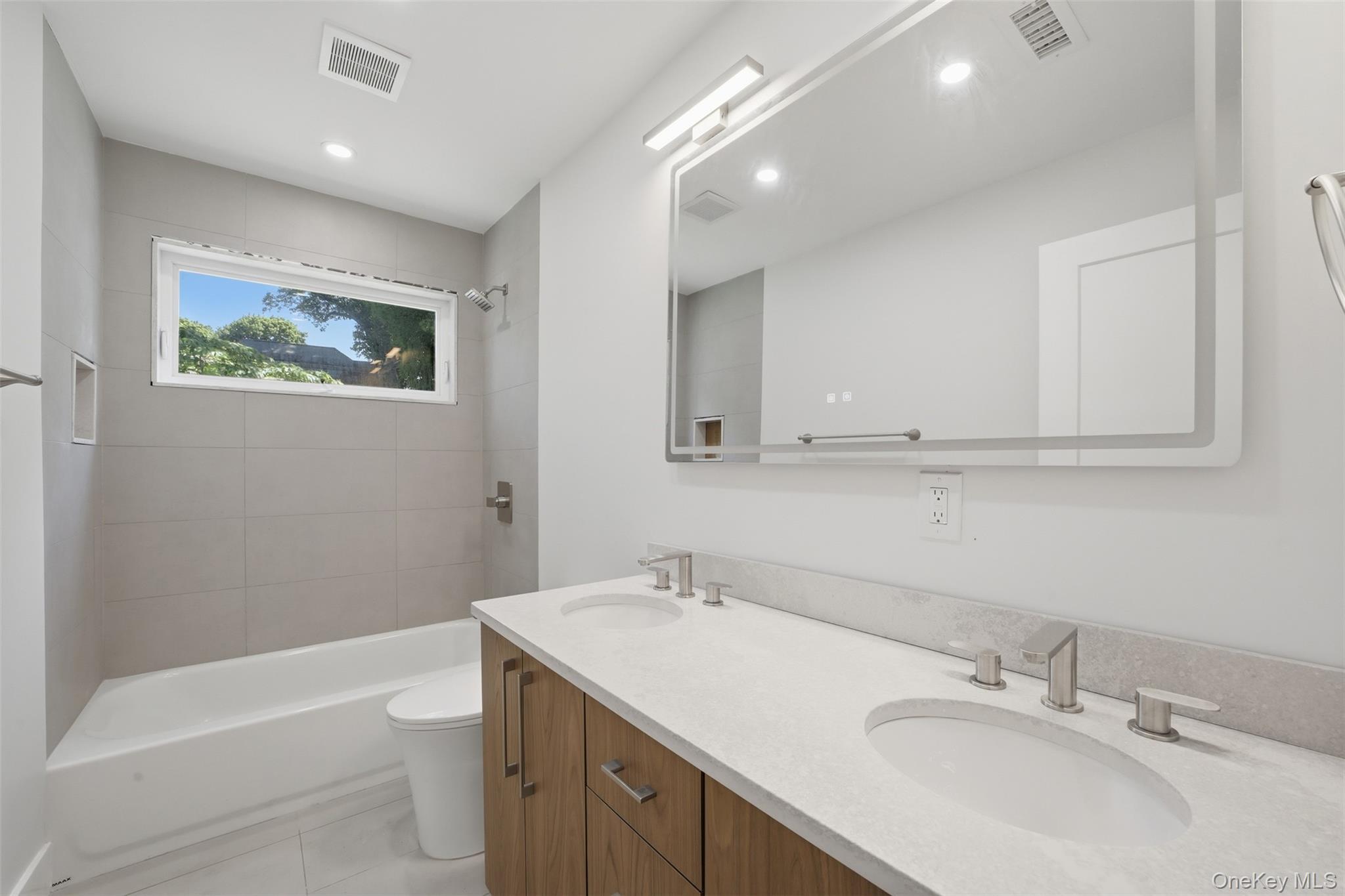 Single Family Euclid Avenue  Westchester County, NY 10502, MLS-1013250-18