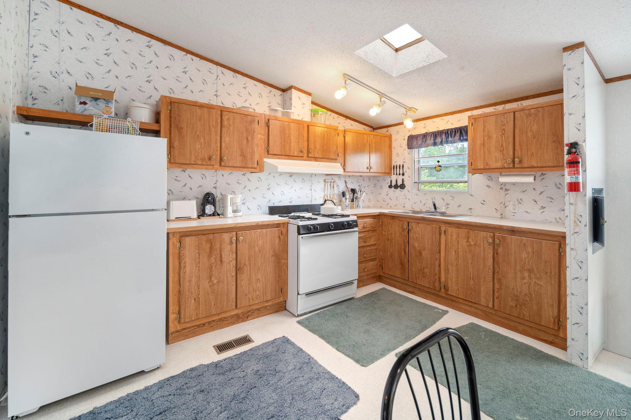 Single Family Grassy Out Of Area, NY 12131, MLS-1013256-15