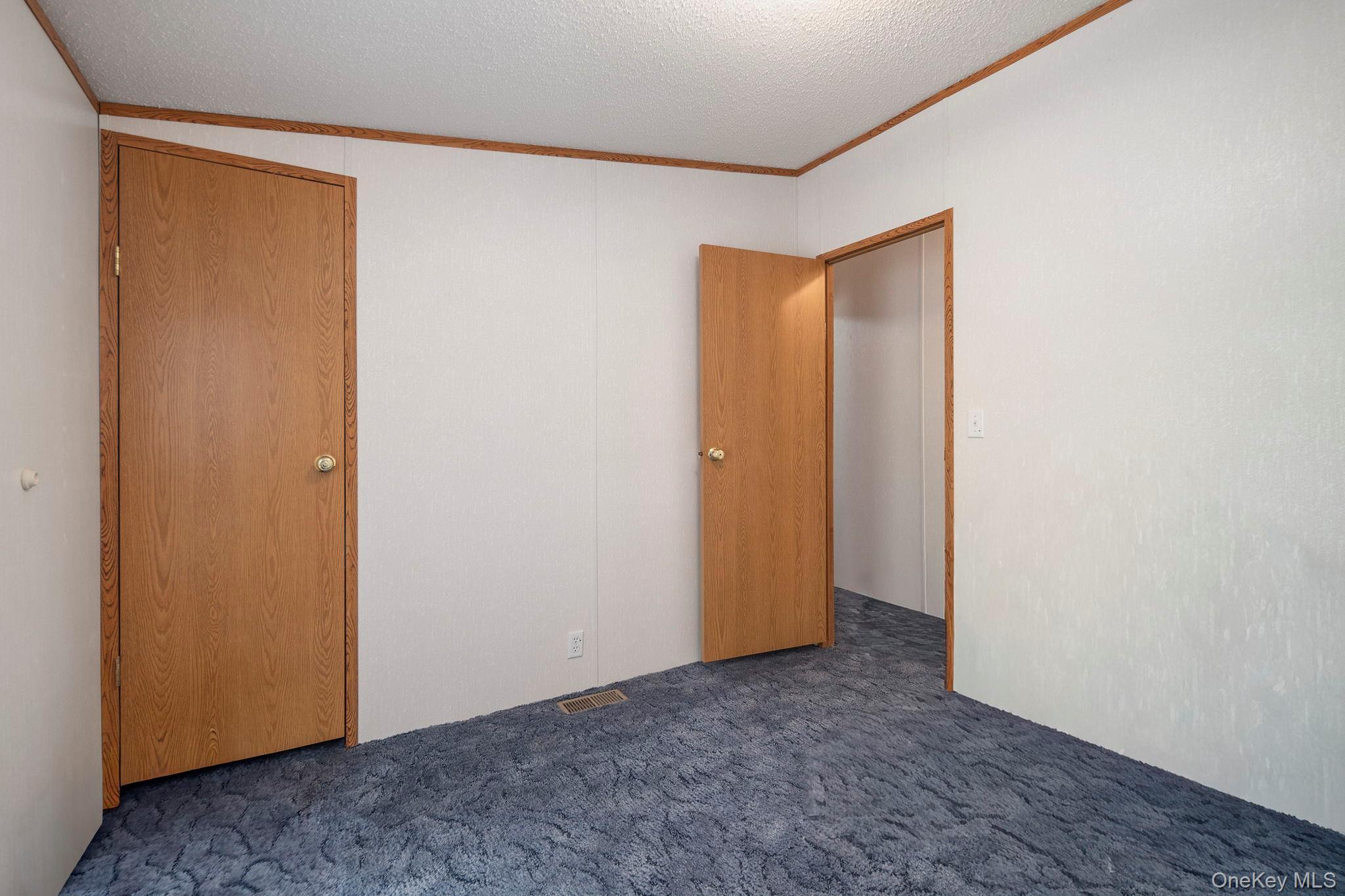 Single Family Grassy Out Of Area, NY 12131, MLS-1013256-20
