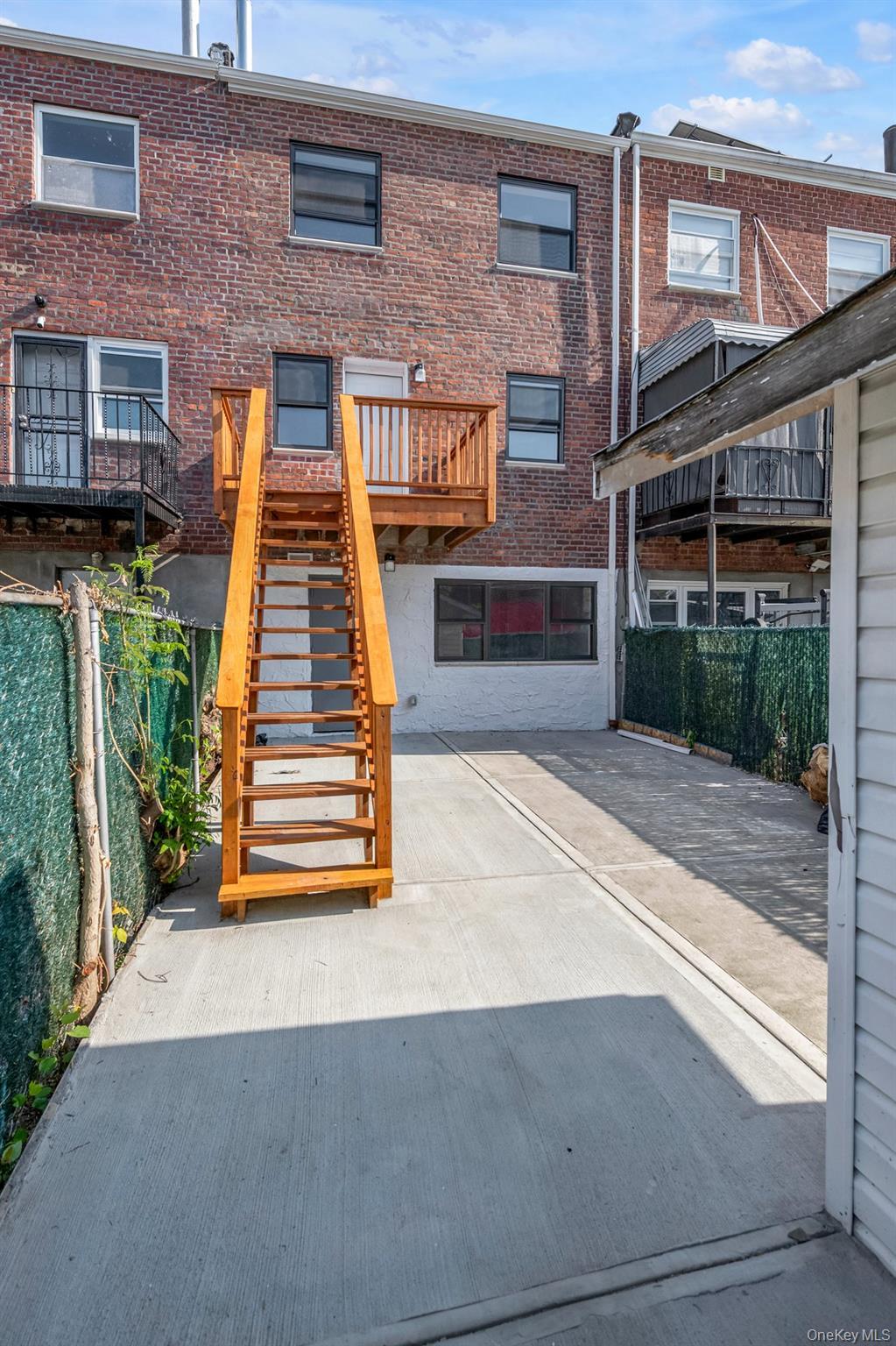 Single Family Lacombe Avenue  Bronx, NY 10473, MLS-1013263-18