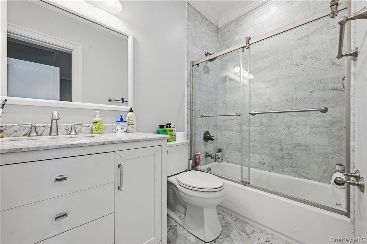 Single Family Preston Lane  Suffolk County, NY 11733, MLS-1013267-31