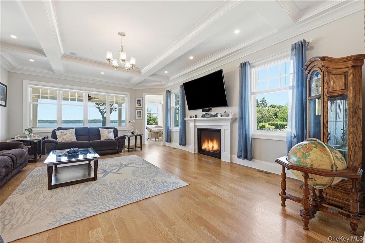 Single Family Preston Lane  Suffolk County, NY 11733, MLS-1013267-7