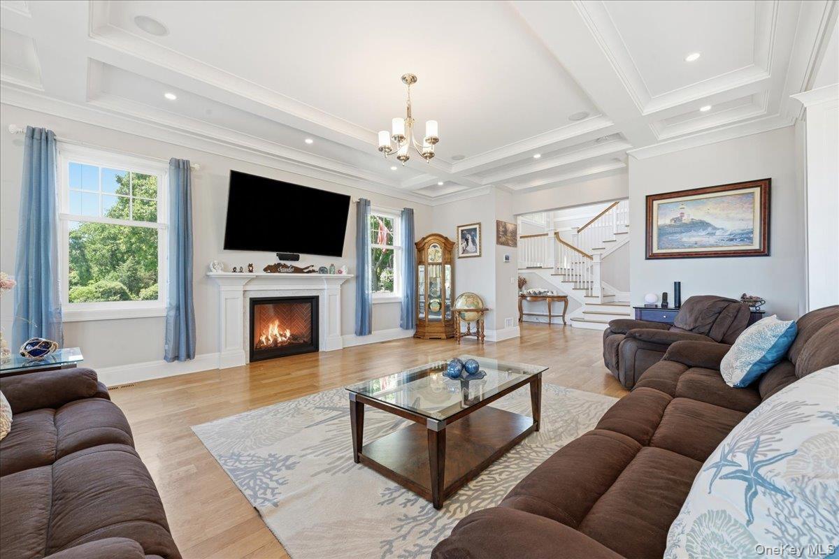 Single Family Preston Lane  Suffolk County, NY 11733, MLS-1013267-9