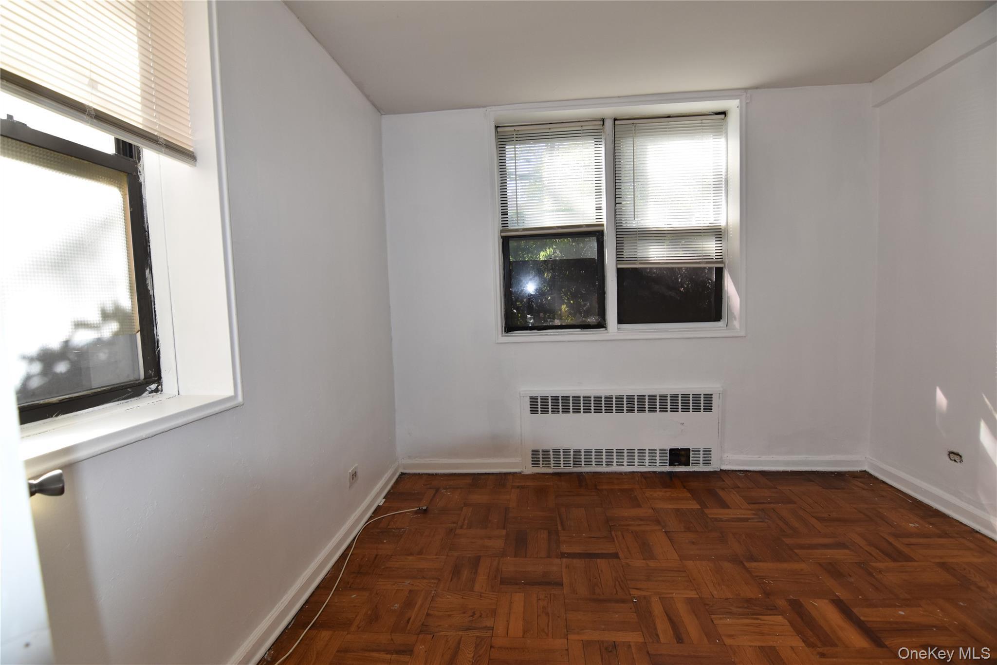 Coop 65th Avenue  Queens, NY 11375, MLS-1013324-4