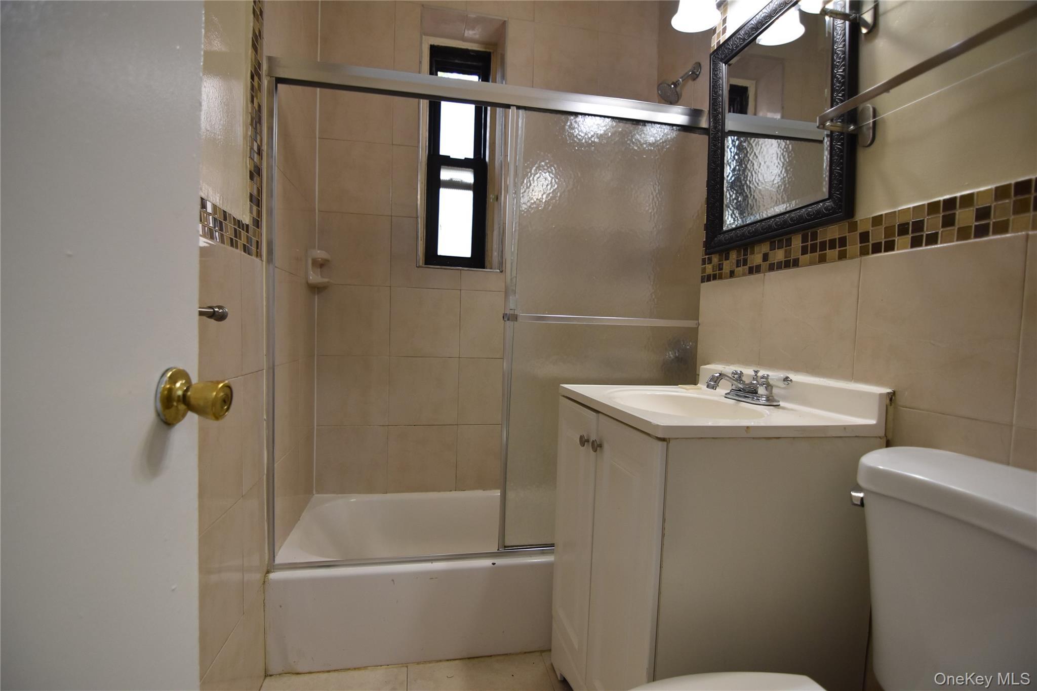 Coop 65th Avenue  Queens, NY 11375, MLS-1013324-8