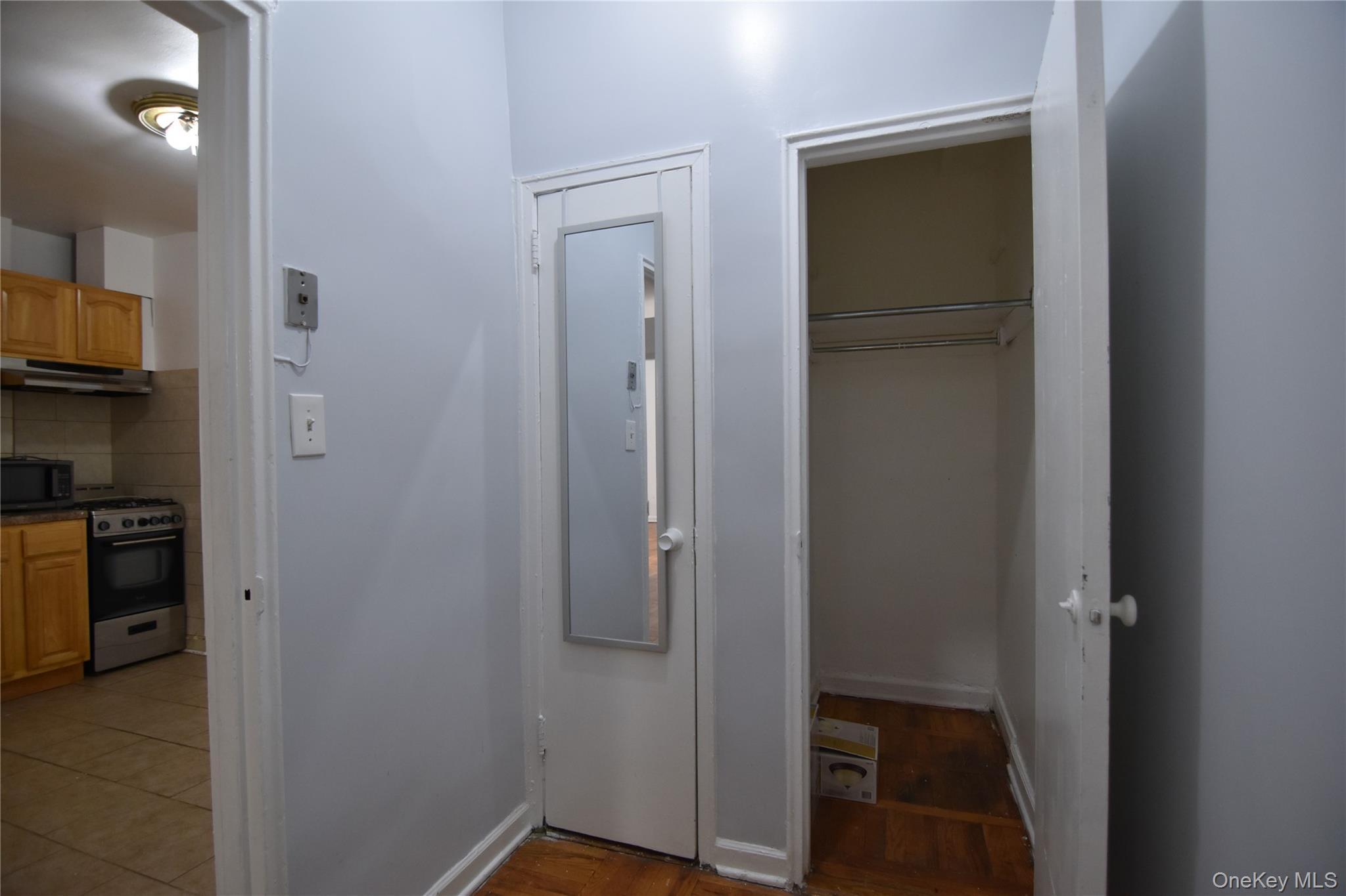 Coop 65th Avenue  Queens, NY 11375, MLS-1013324-9