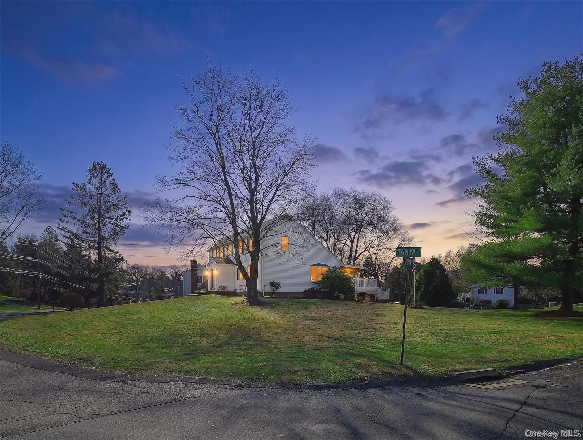Single Family Tanya Lane  Putnam County, NY 10541, MLS-1013337-41