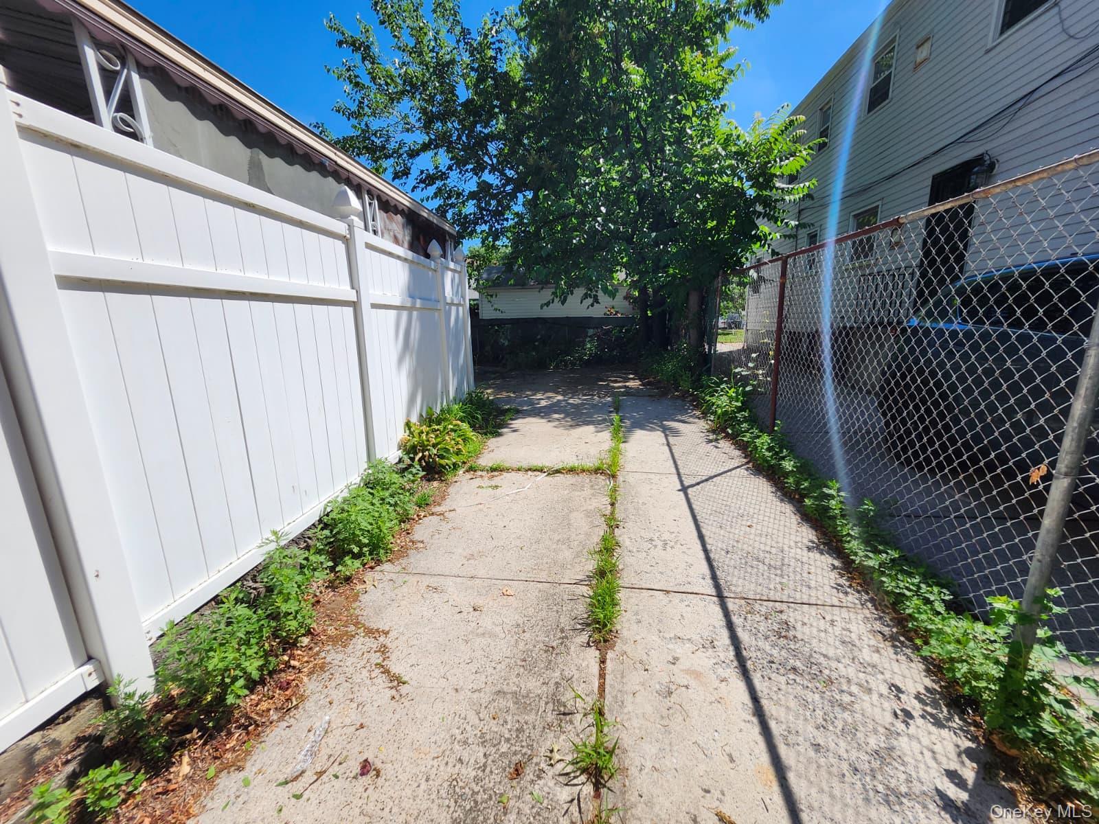 Single Family 144th Avenue Queens, NY 11434, MLS-1013362-18
