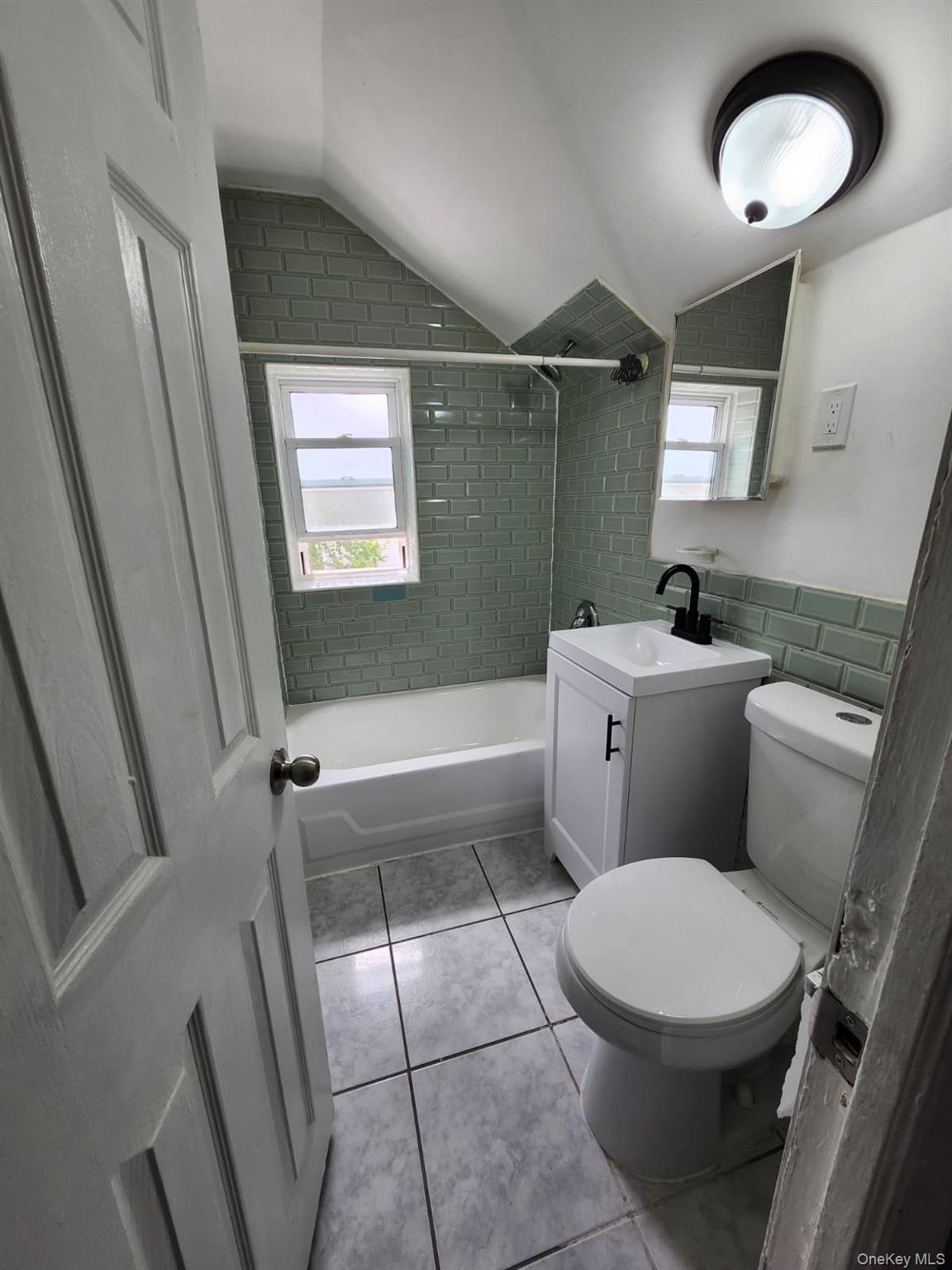 Single Family 144th Avenue Queens, NY 11434, MLS-1013362-23
