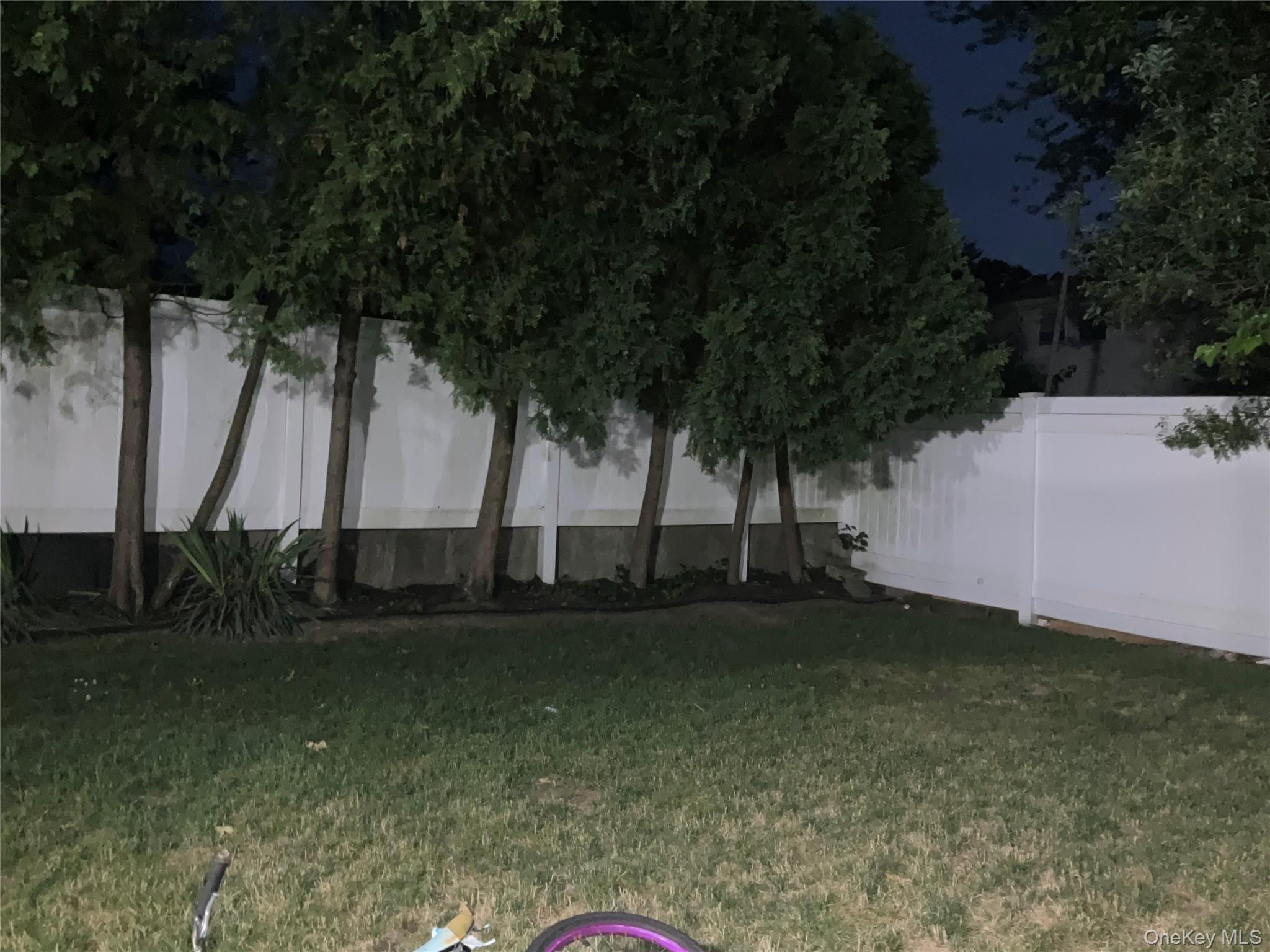 Single Family Clermont Pl Staten Island, NY 10314, MLS-1013363-18