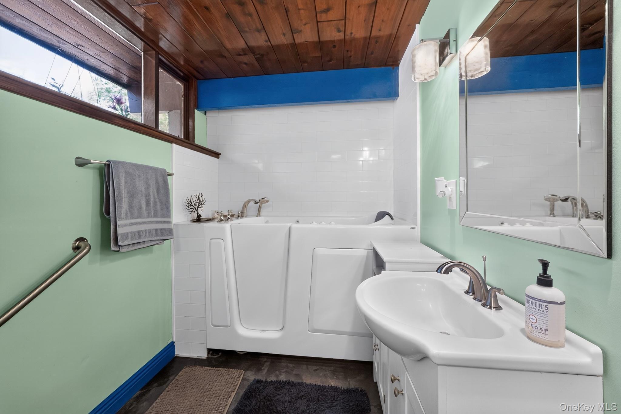 Single Family Laroe Road Orange County, NY 10918, MLS-1013375-21