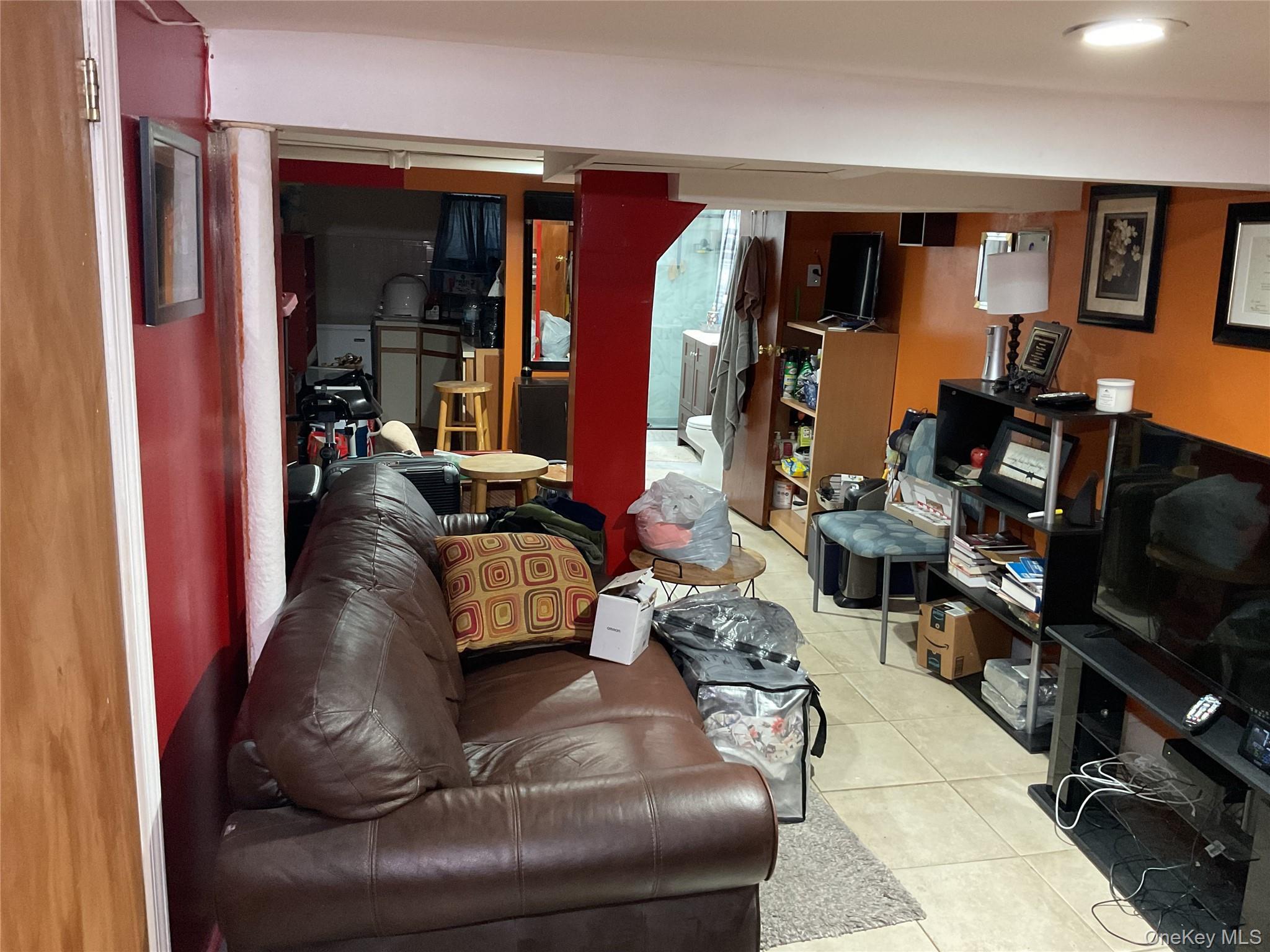 Single Family 213th Street  Queens, NY 11429, MLS-1013408-14