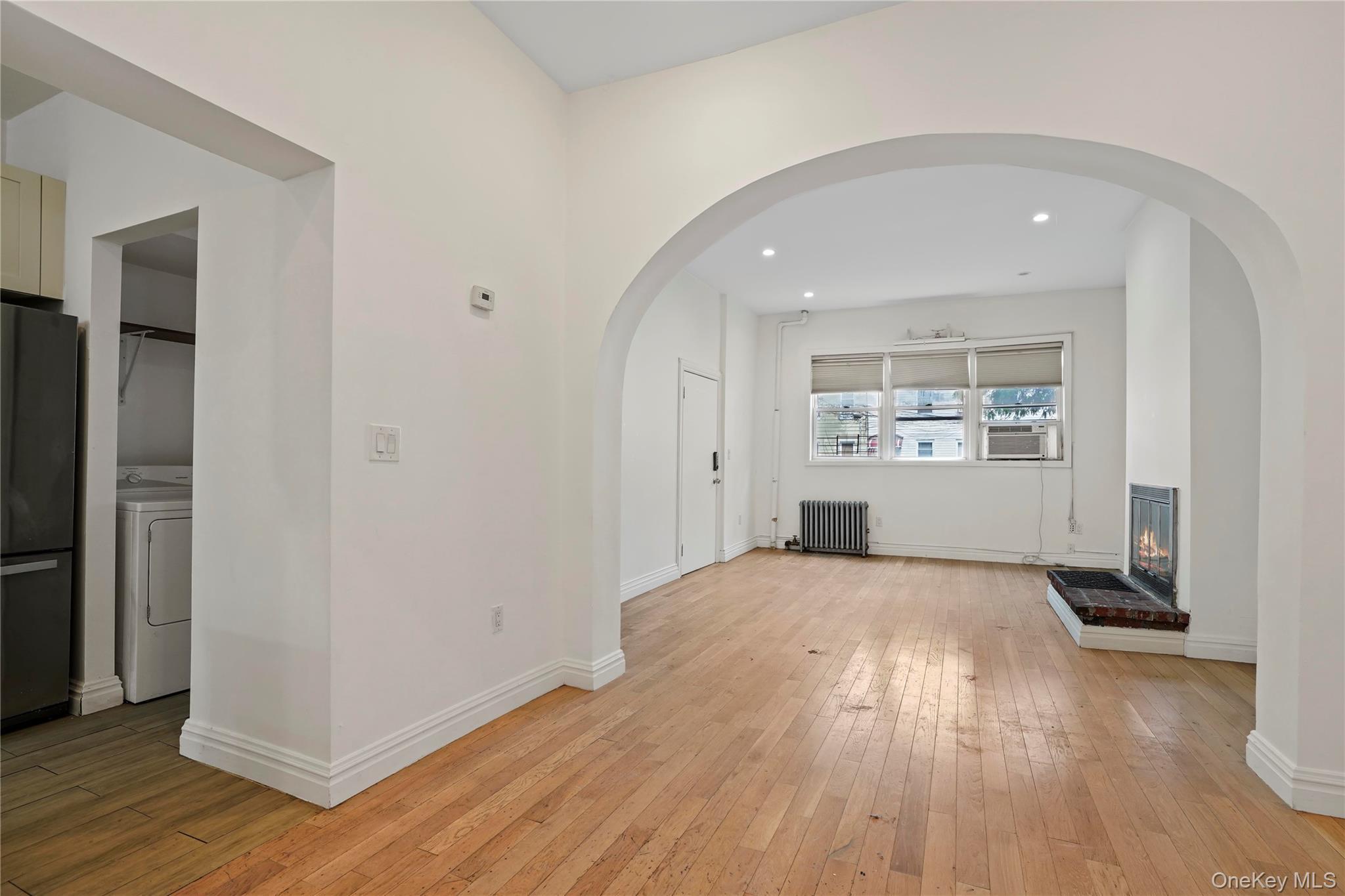 Single Family Hemlock Brooklyn, NY 11208, MLS-1013422-22