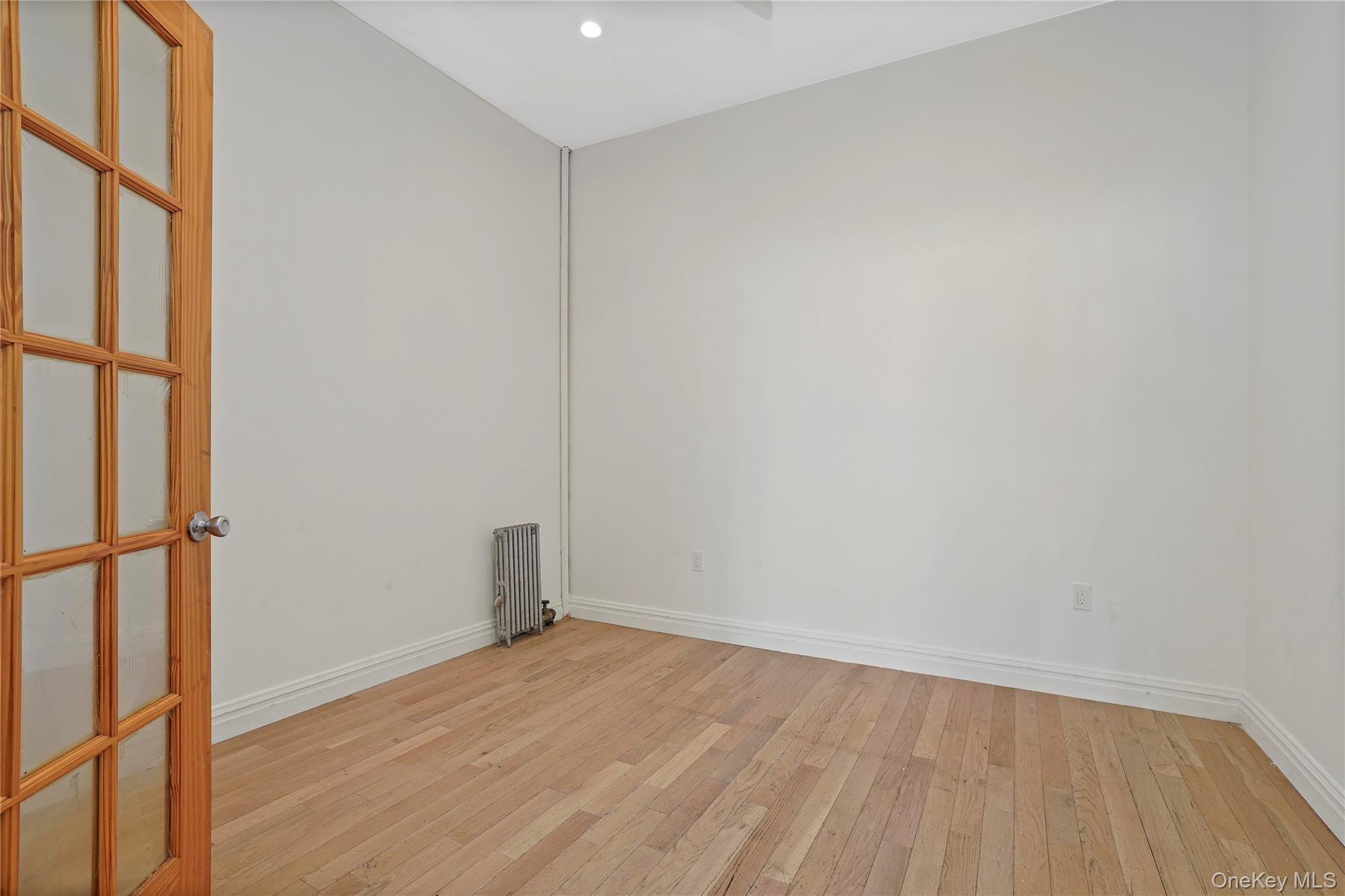 Single Family Hemlock Brooklyn, NY 11208, MLS-1013422-23