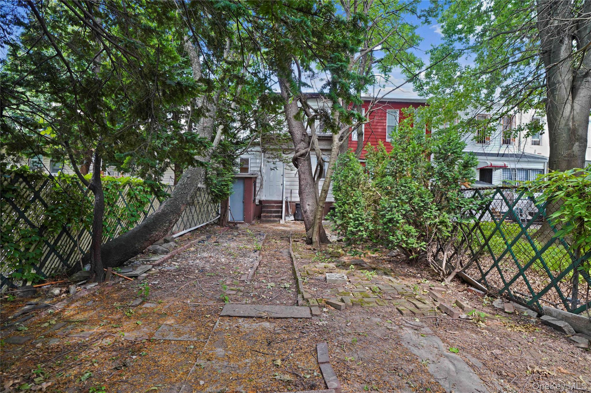 Single Family Hemlock Brooklyn, NY 11208, MLS-1013422-36