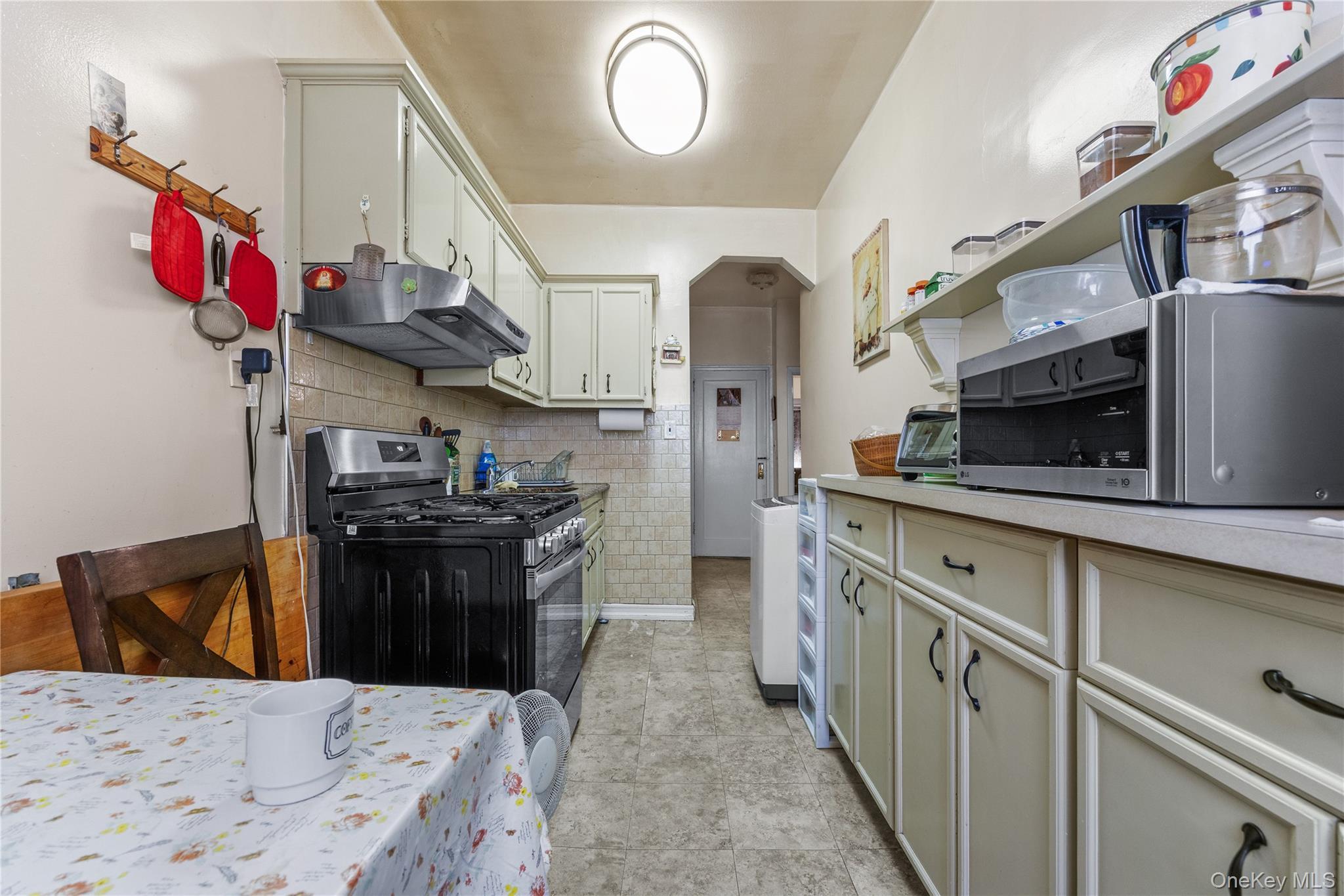Single Family Muliner Avenue Bronx, NY 10462, MLS-1013426-18