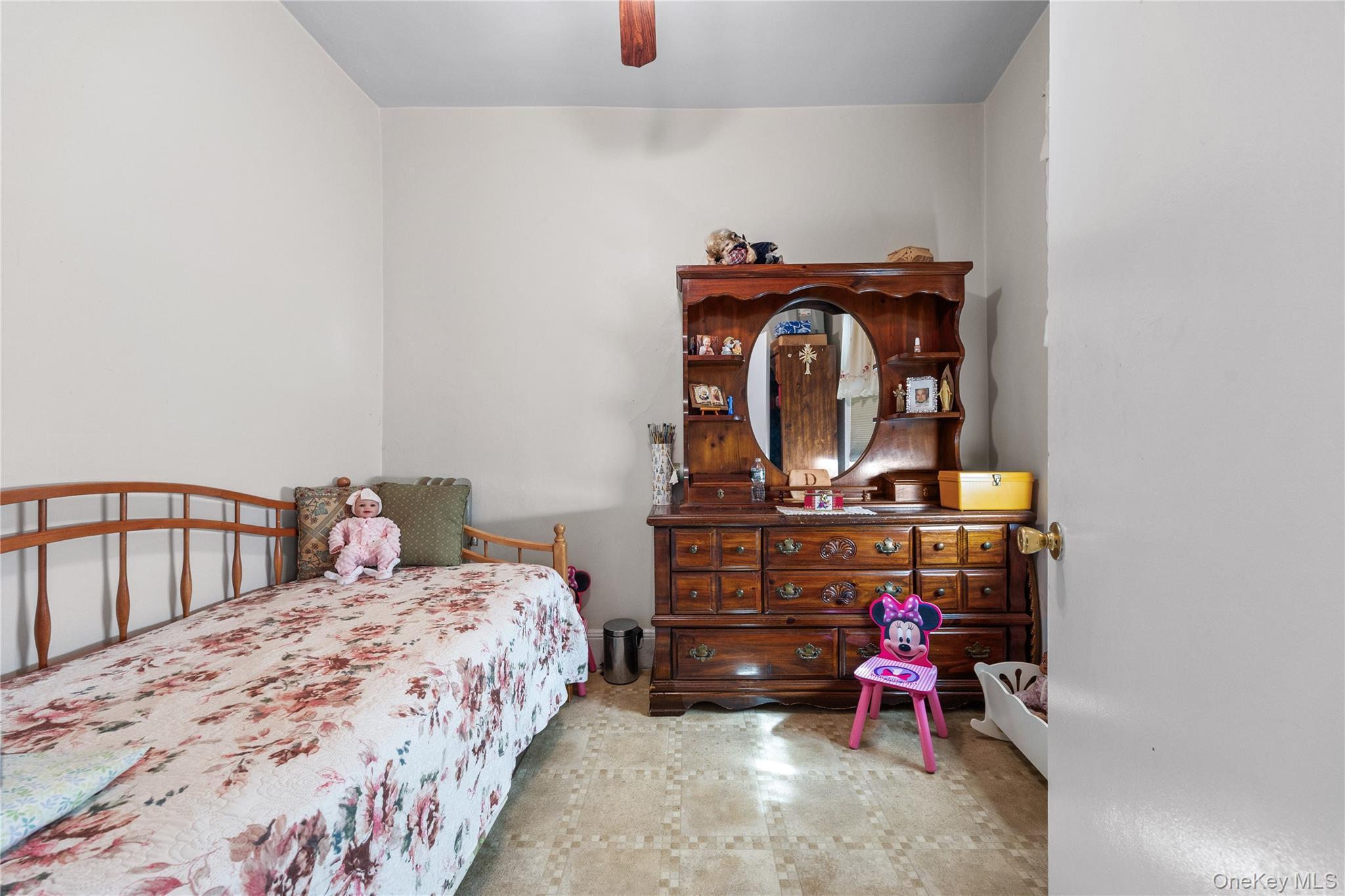 Single Family Muliner Avenue Bronx, NY 10462, MLS-1013426-26