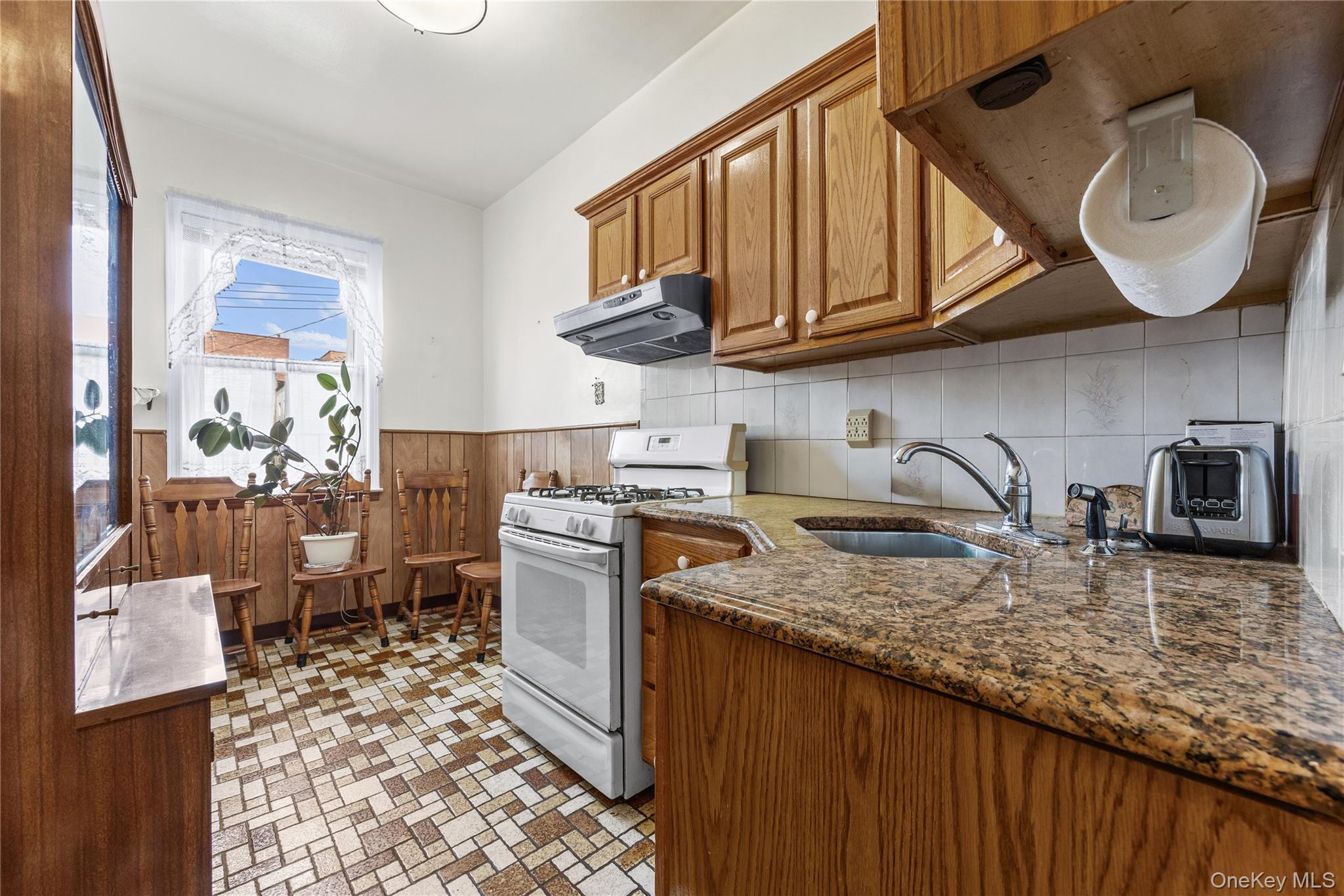 Single Family Muliner Avenue Bronx, NY 10462, MLS-1013426-9