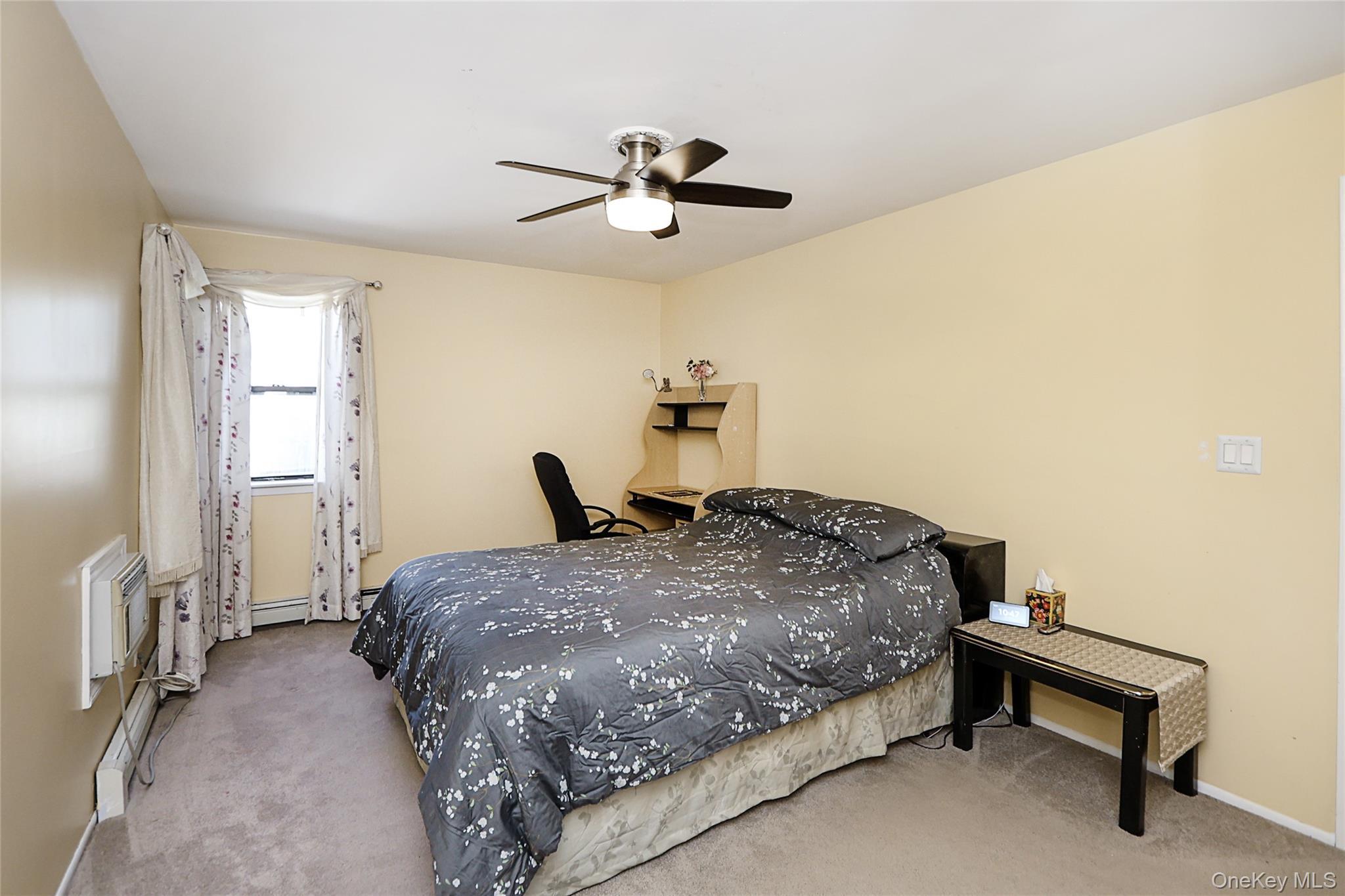 Single Family Reynolds Street  Suffolk County, NY 11746, MLS-1013462-28