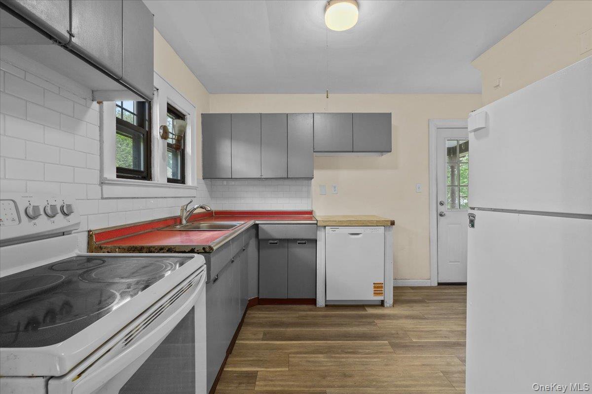 Single Family Yates Avenue Dutchess County, NY 12601, MLS-1013465-12