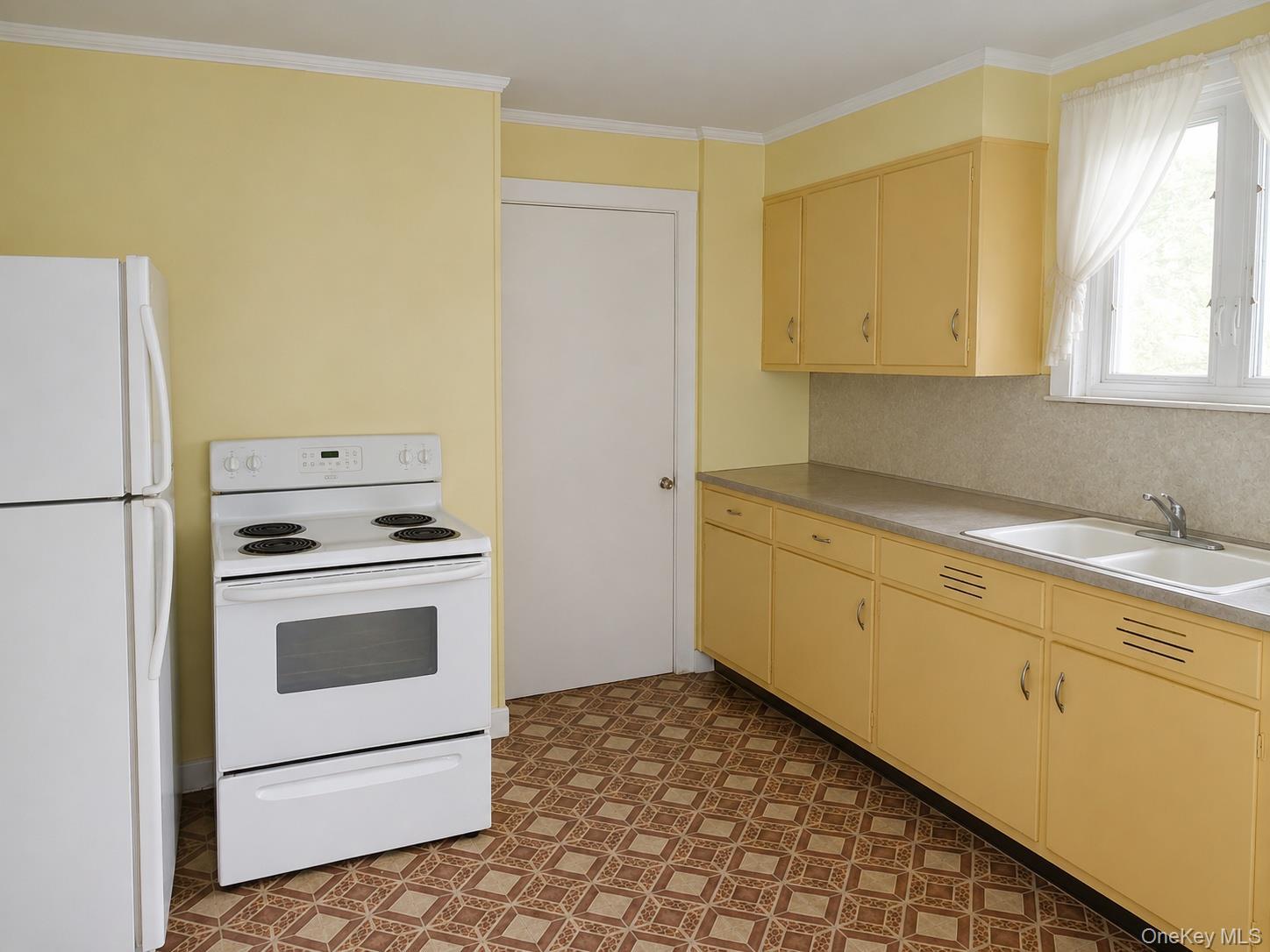 Single Family Cora Avenue  Sullivan County, NY 12754, MLS-1013472-10