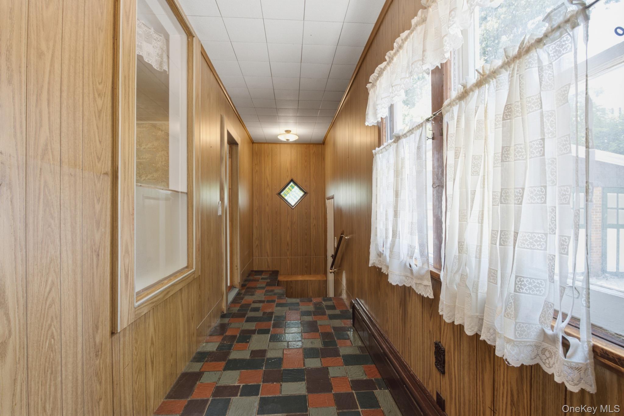 Single Family Vireo Avenue Bronx, NY 10470, MLS-1013495-14