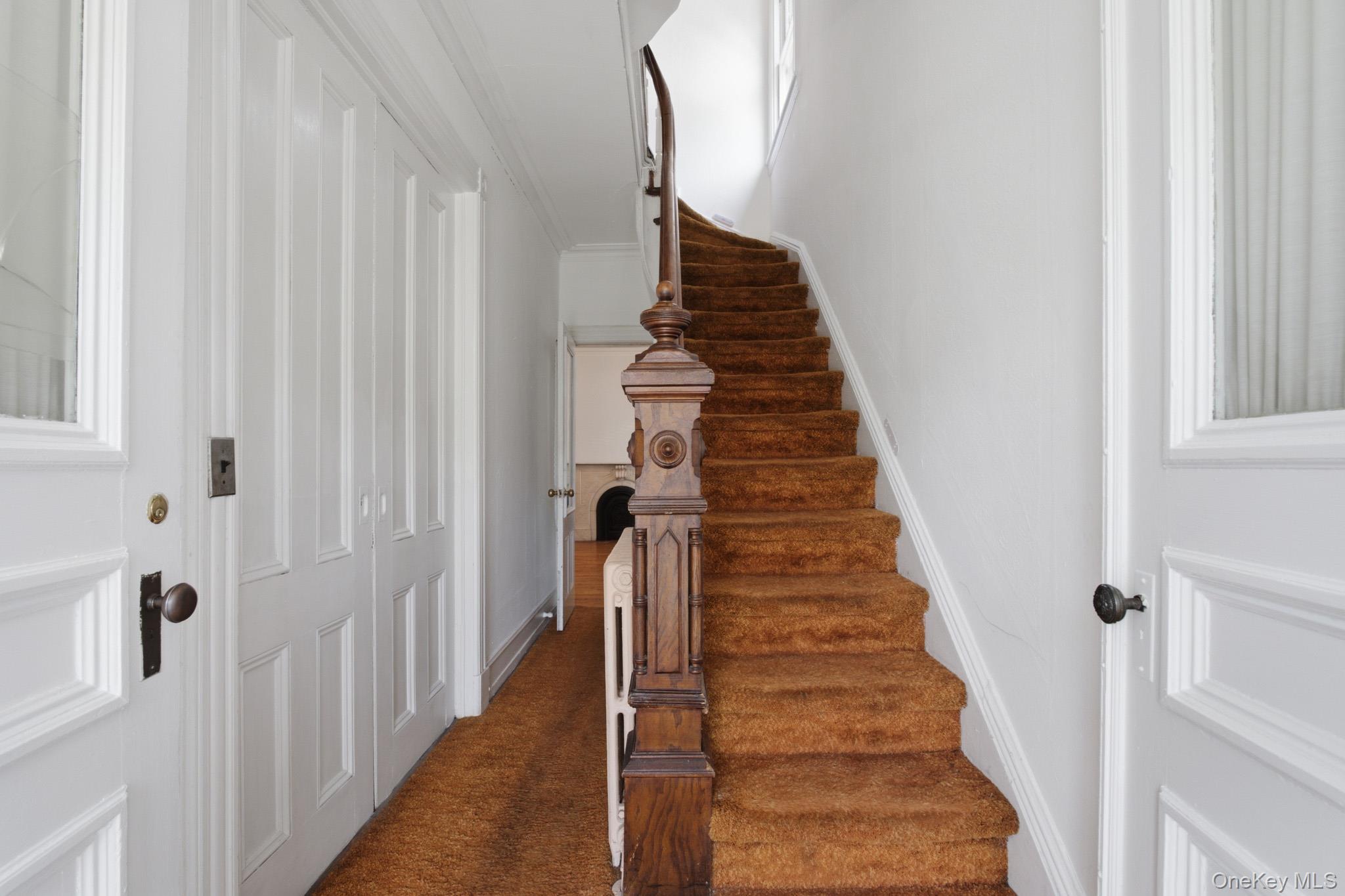 Single Family Vireo Avenue Bronx, NY 10470, MLS-1013495-15