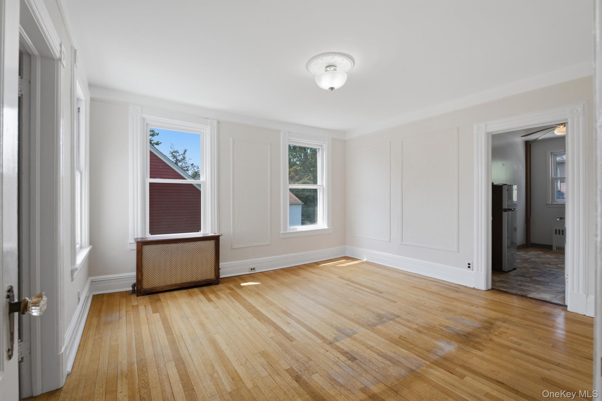 Single Family Vireo Avenue Bronx, NY 10470, MLS-1013495-17