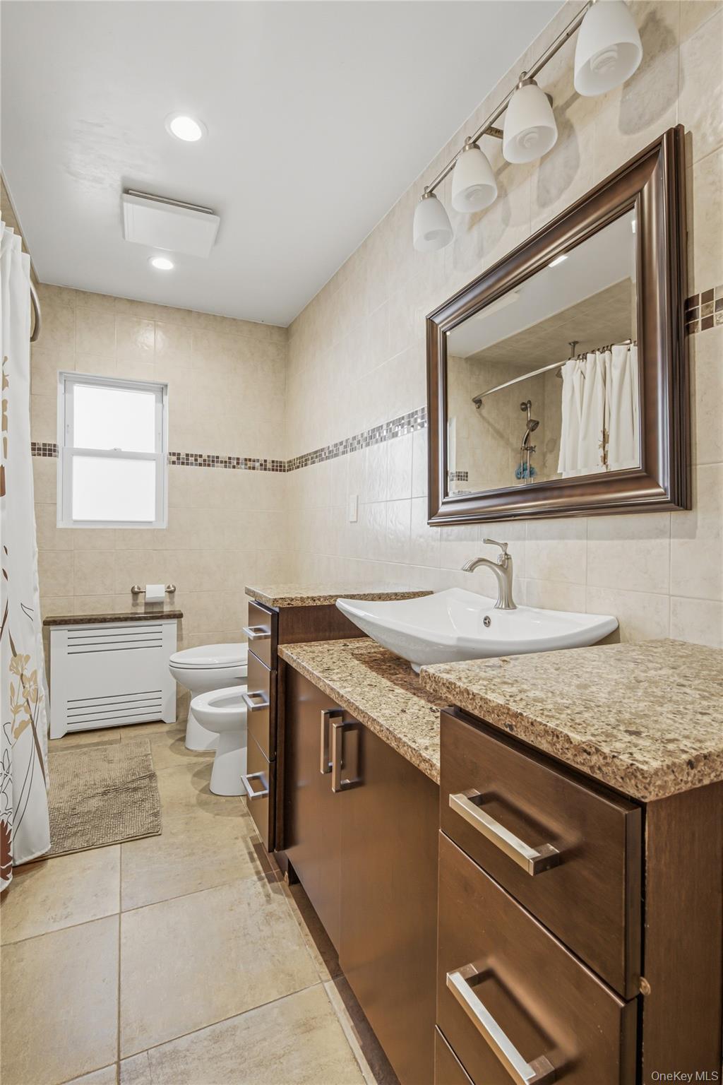 Single Family N Stratford Nassau County, NY 11577, MLS-1013501-19
