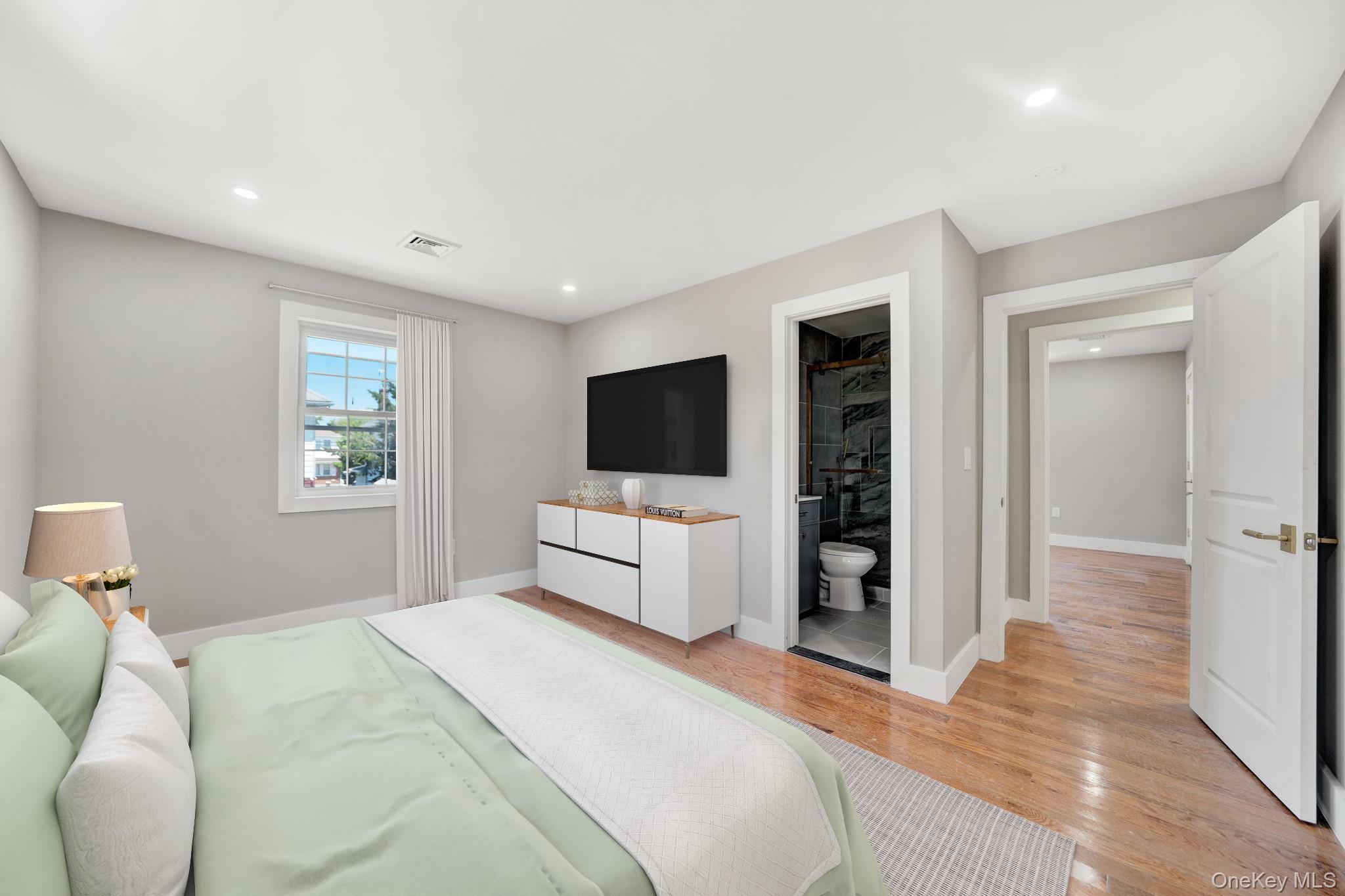 Single Family 250 Street Queens, NY 11422, MLS-1013555-28