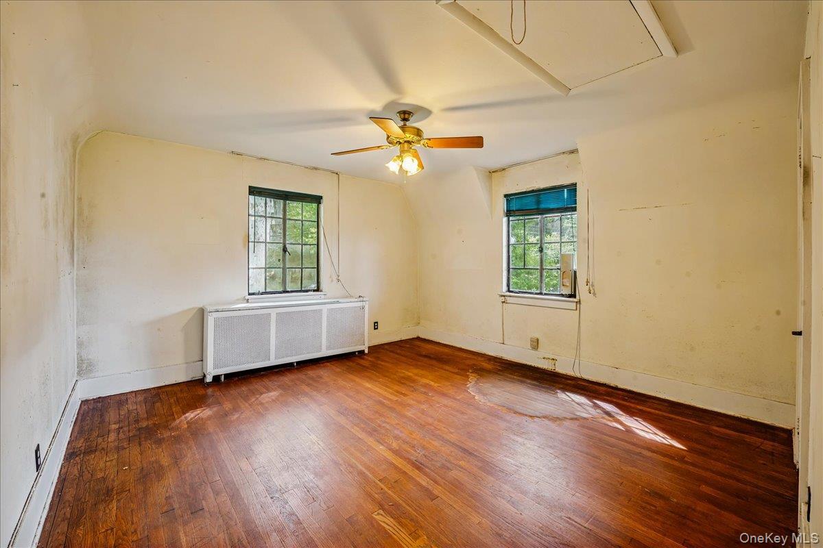 Single Family Pinecrest Parkway Westchester County, NY 10706, MLS-1013607-16