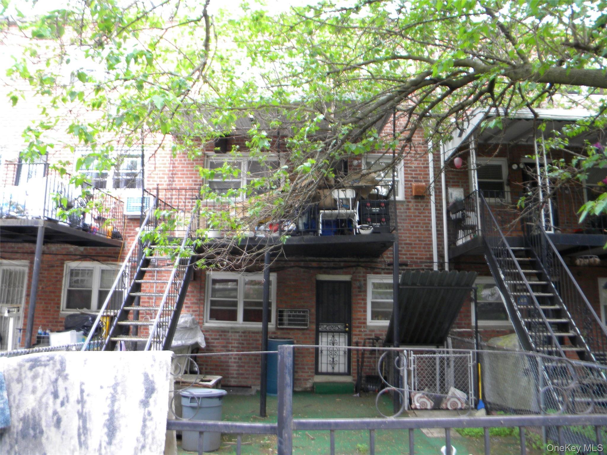 Single Family 80th  Brooklyn, NY 11236, MLS-1013627-11