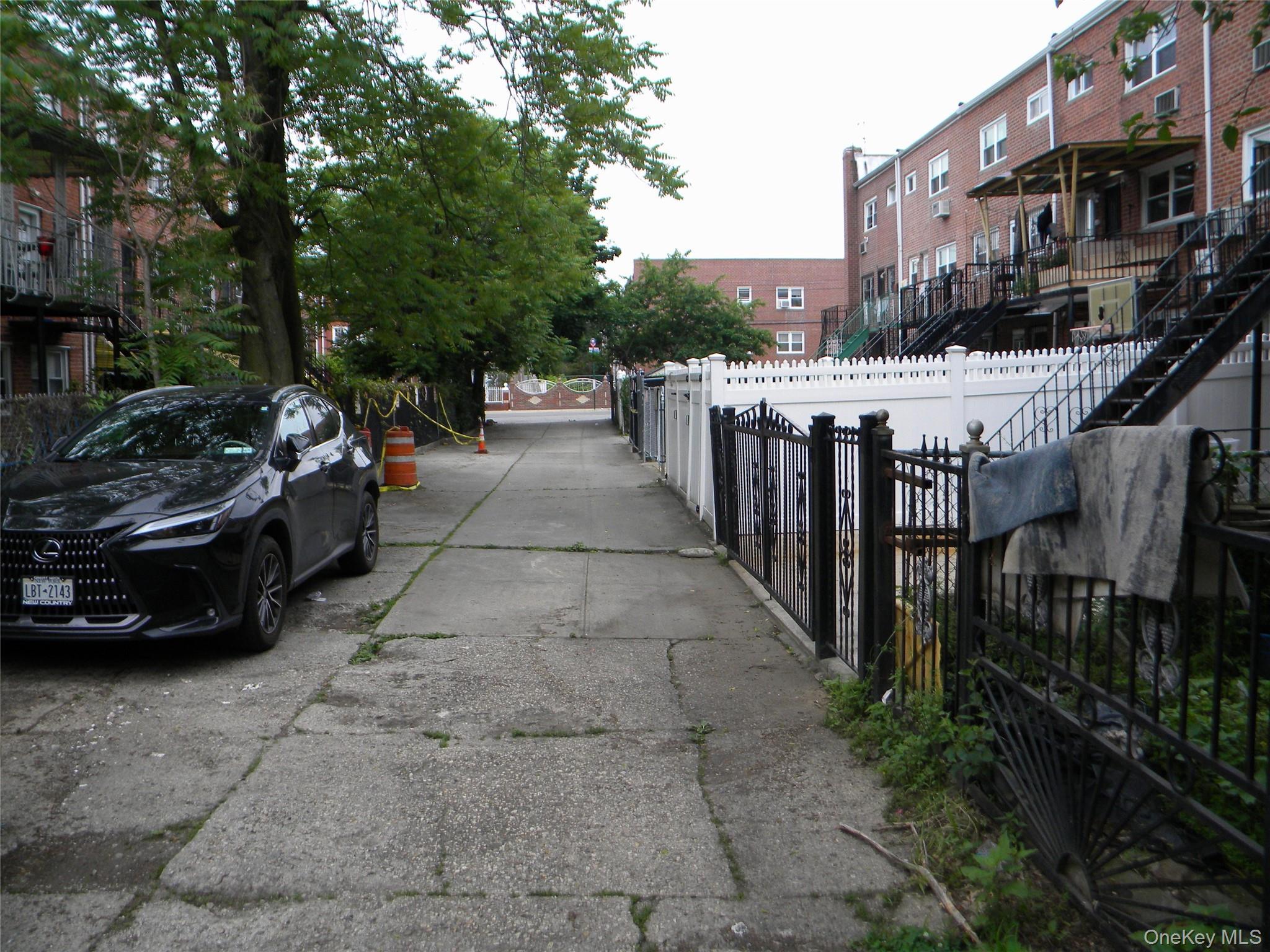 Single Family 80th Brooklyn, NY 11236, MLS-1013627-7