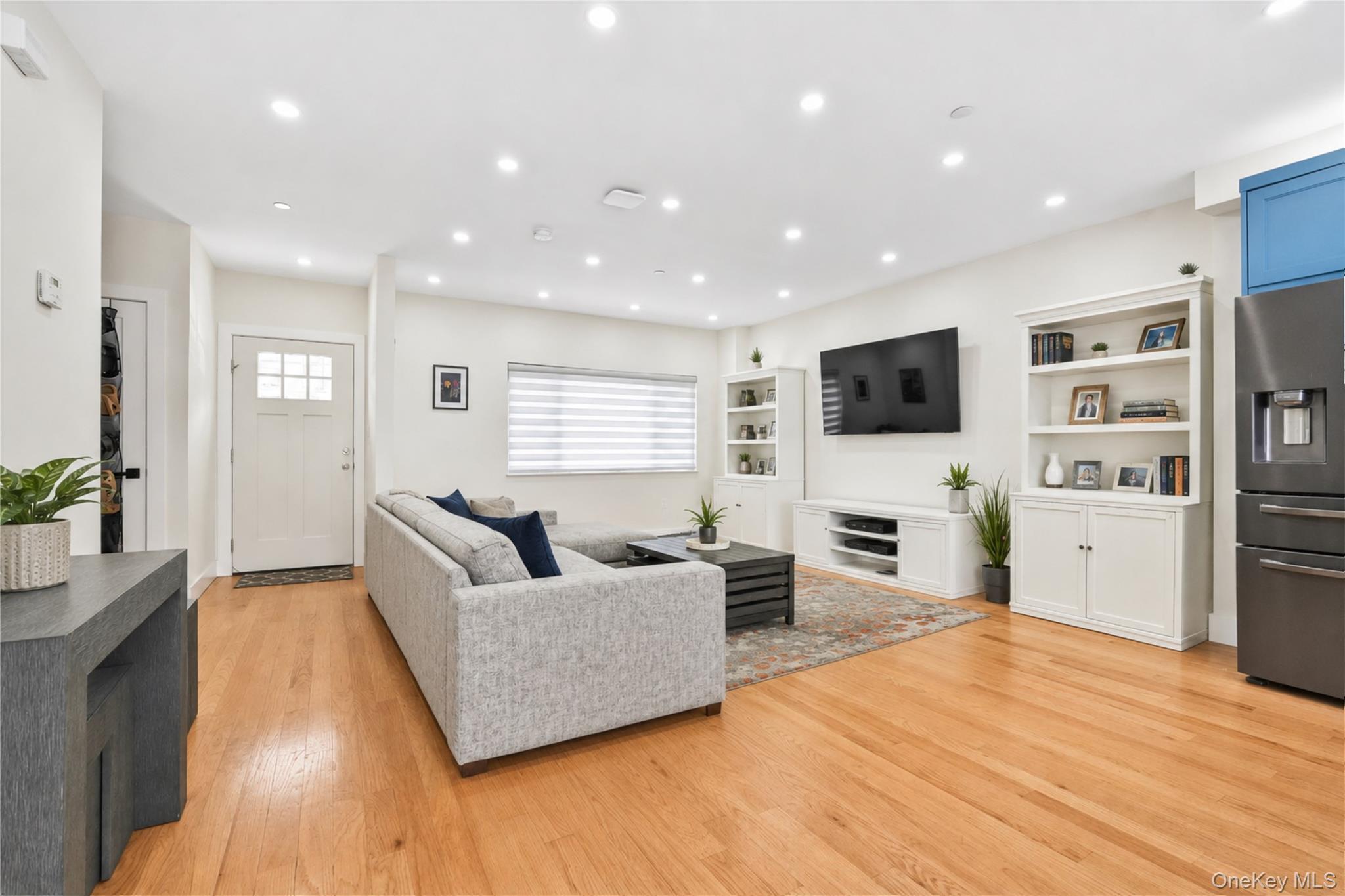 Single Family Hart Street Brooklyn, NY 11237, MLS-1013654-3