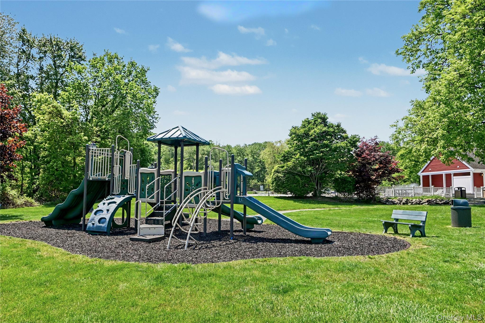 Single Family Greystone Lane Putnam County, NY 10509, MLS-1013670-22
