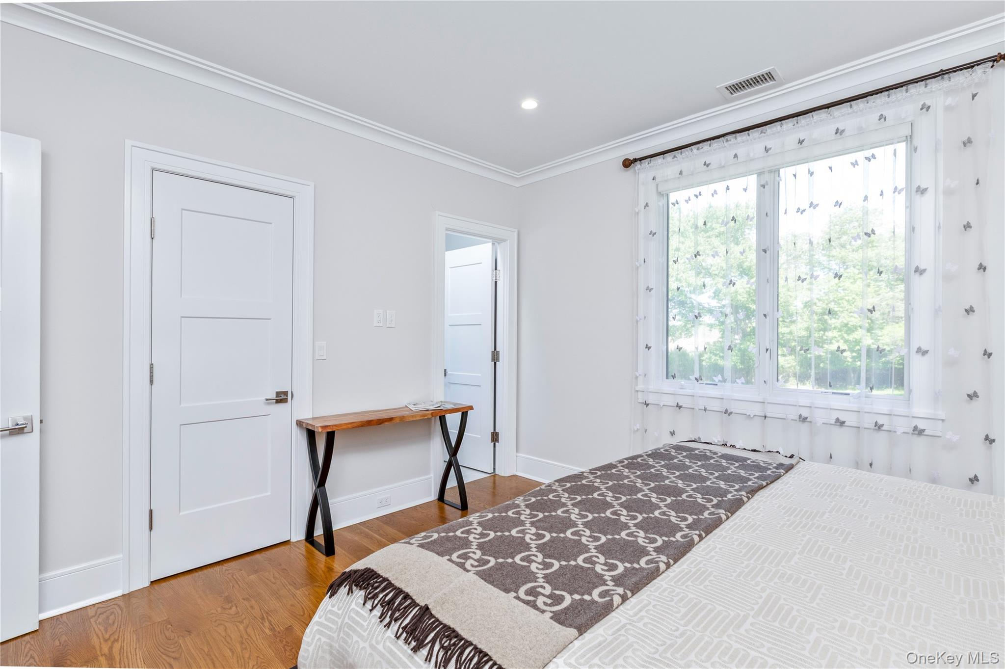 Single Family Tuthill Lane Suffolk County, NY 11960, MLS-1013688-18