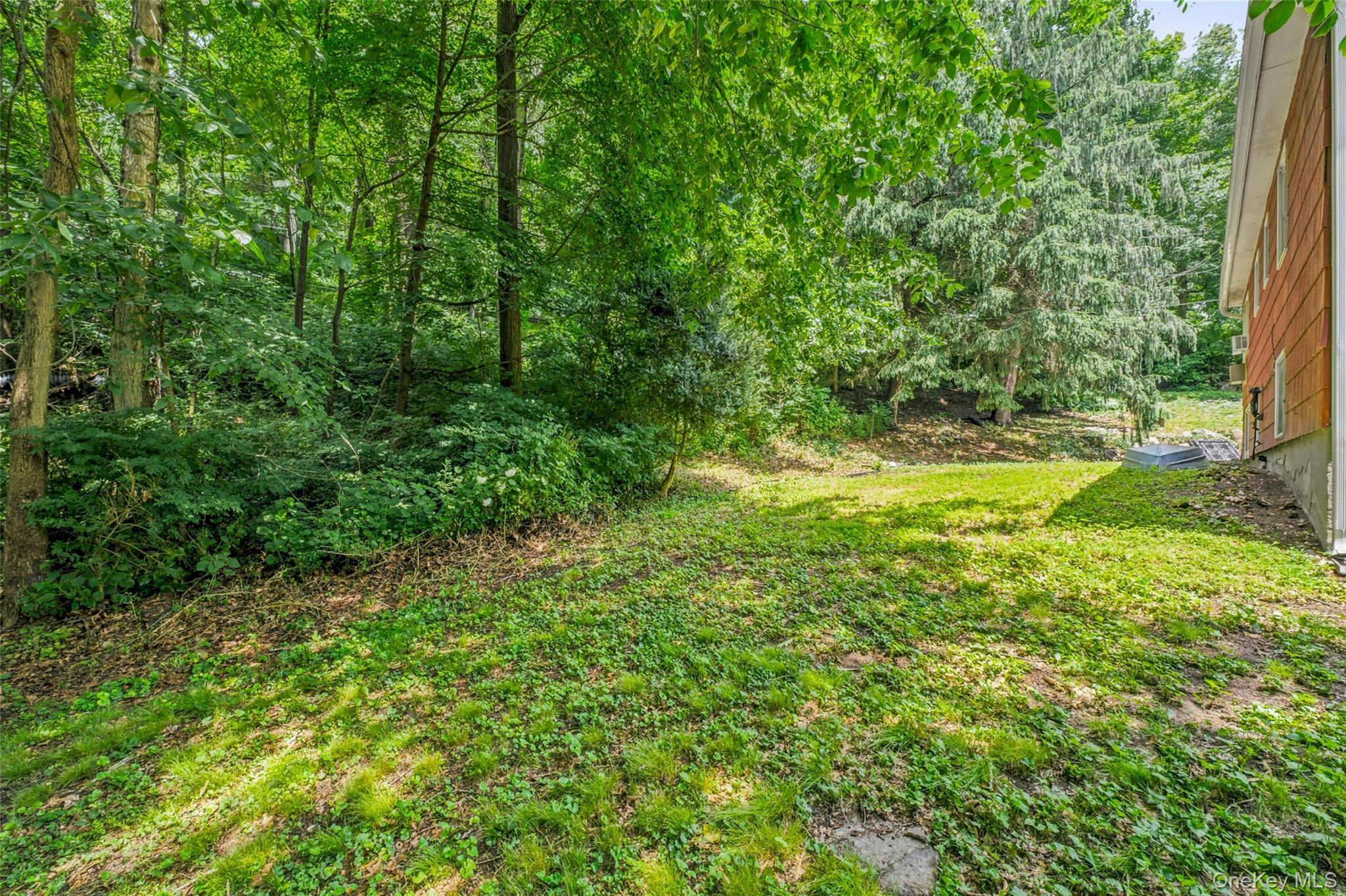 Single Family Maple Drive Putnam County, NY 10541, MLS-1013693-33